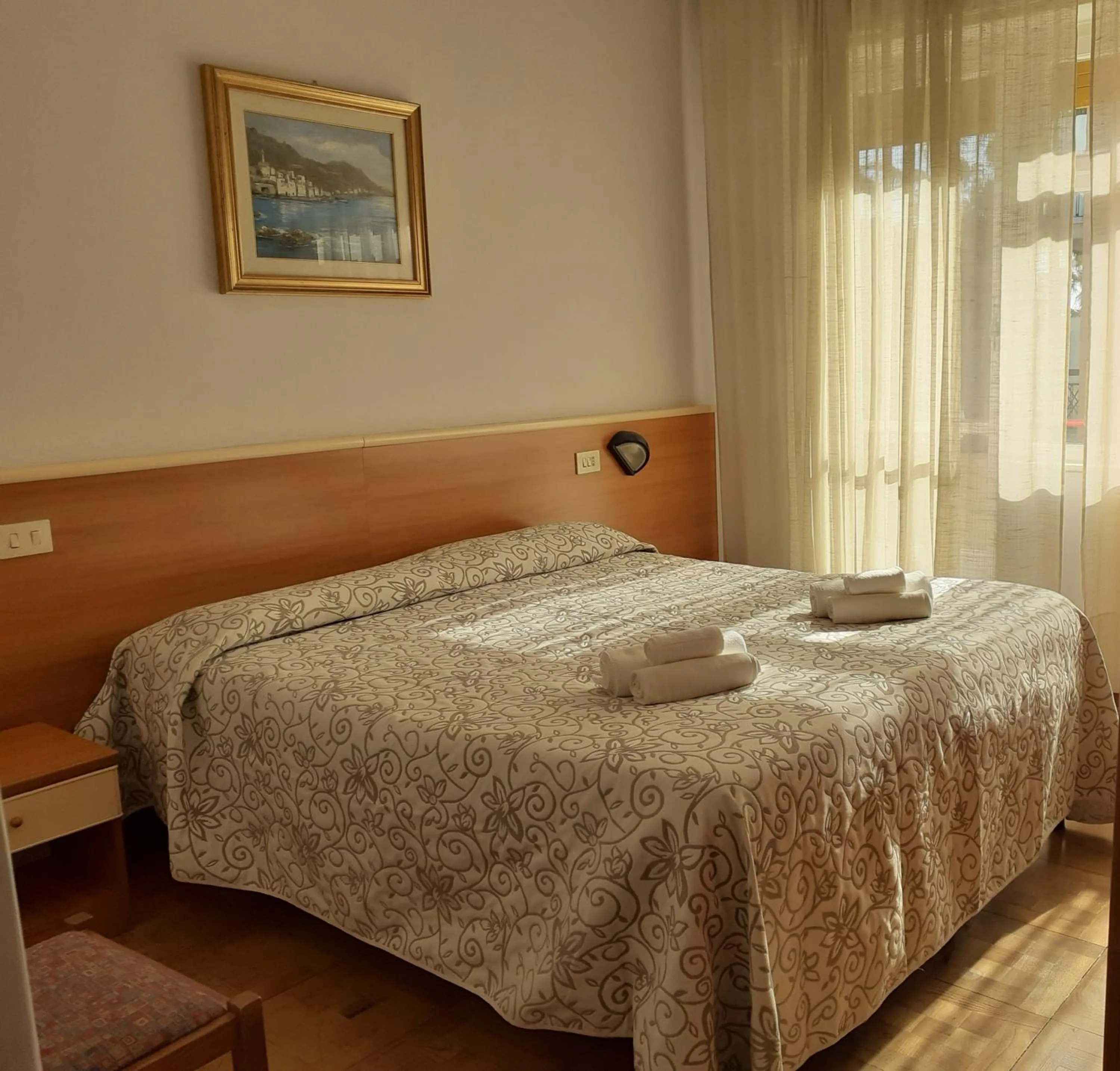 Bed in Hotel Colibrì