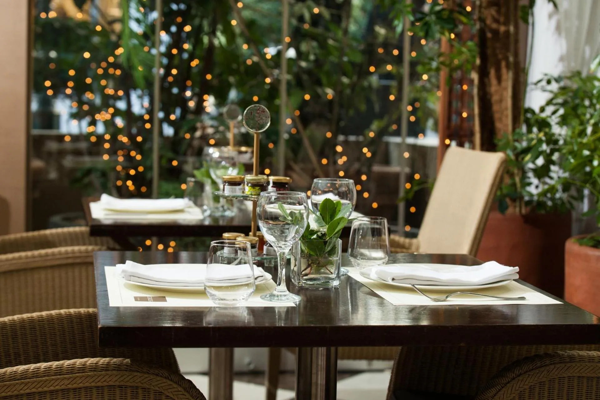 Restaurant/places to eat in Daios Luxury Living