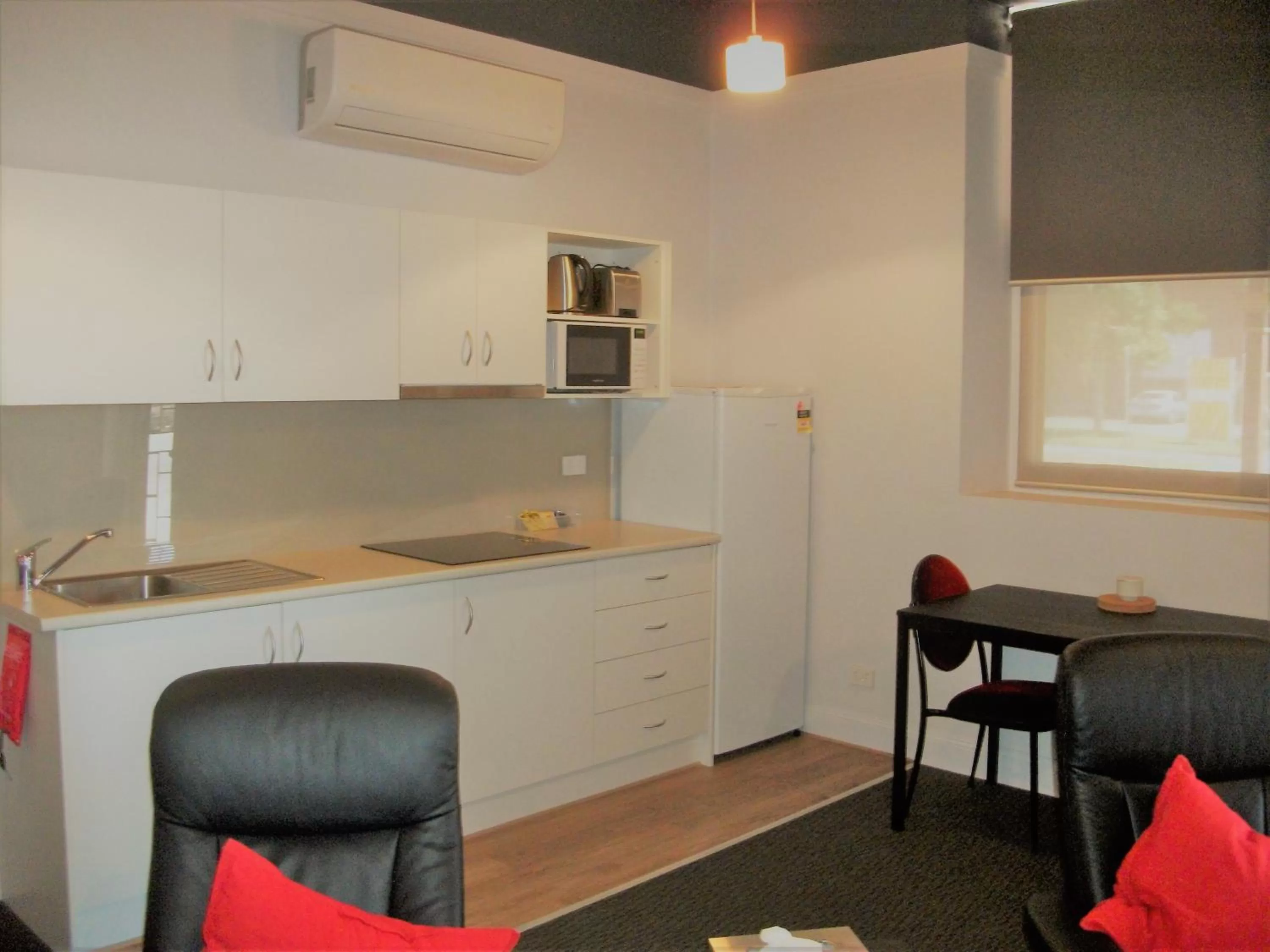 Daydream Motel and Apartments