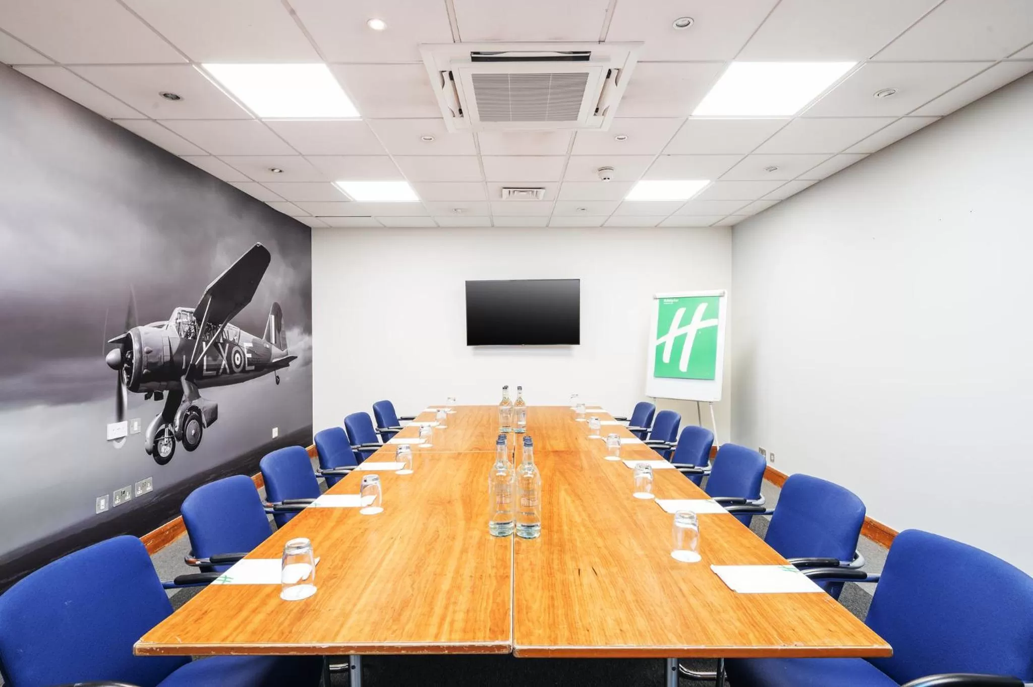 Meeting/conference room in Holiday Inn Rochester-Chatham by IHG