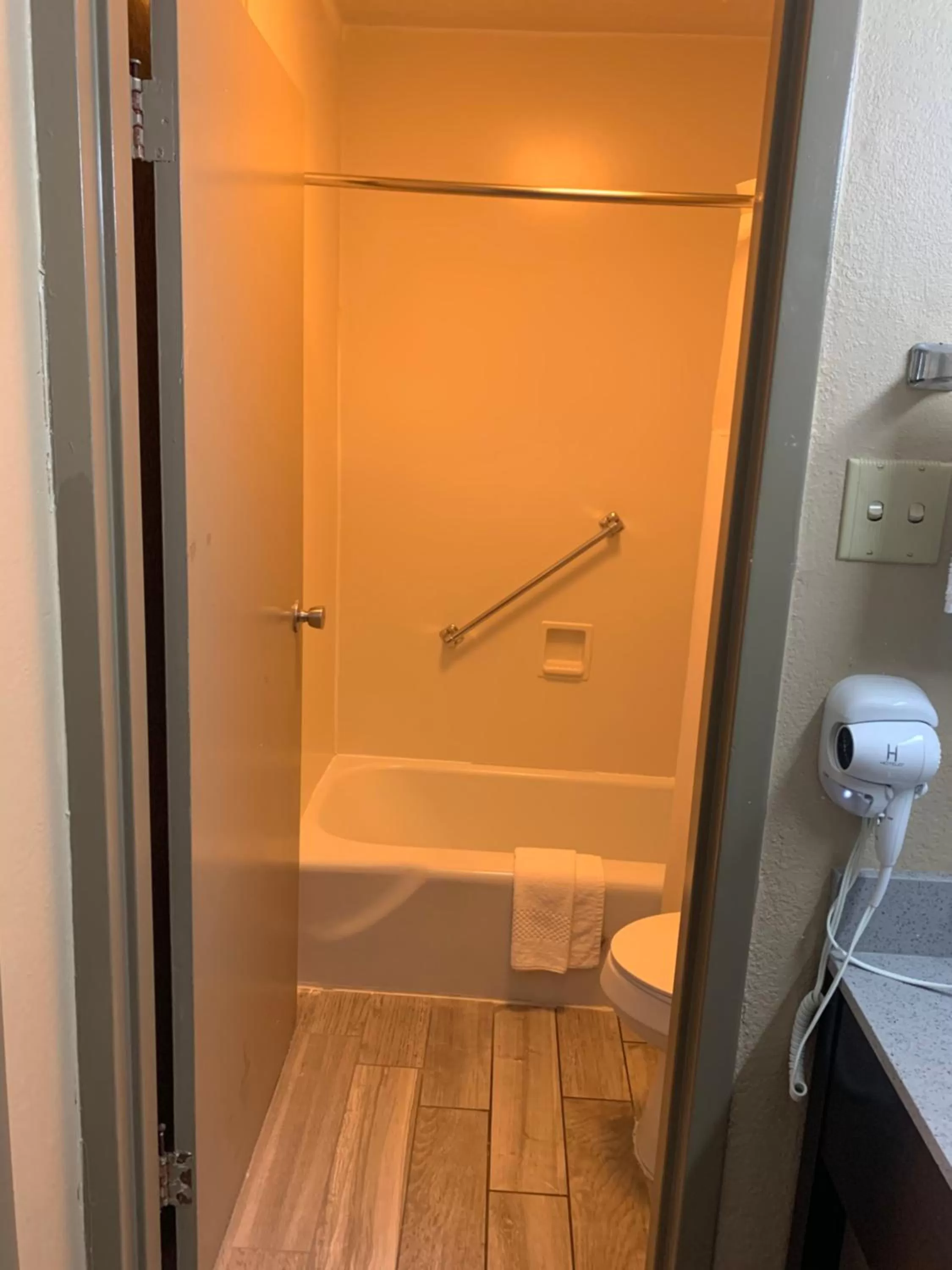 Bathroom in Quality Inn & Suites Brooksville I-75-Dade City