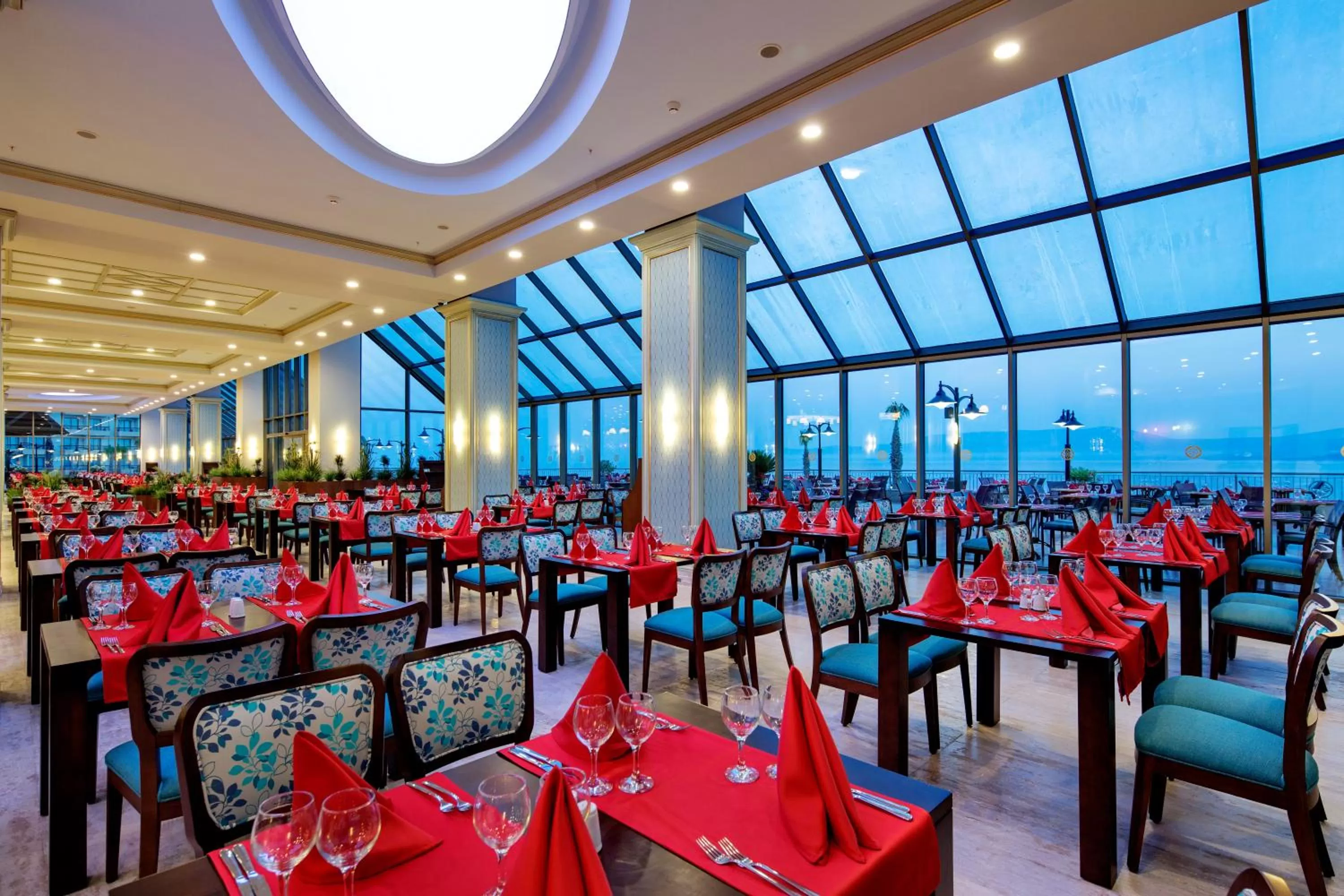 Restaurant/places to eat in Royal Teos Thermal Resort Clinic & Spa - Halal Hotel
