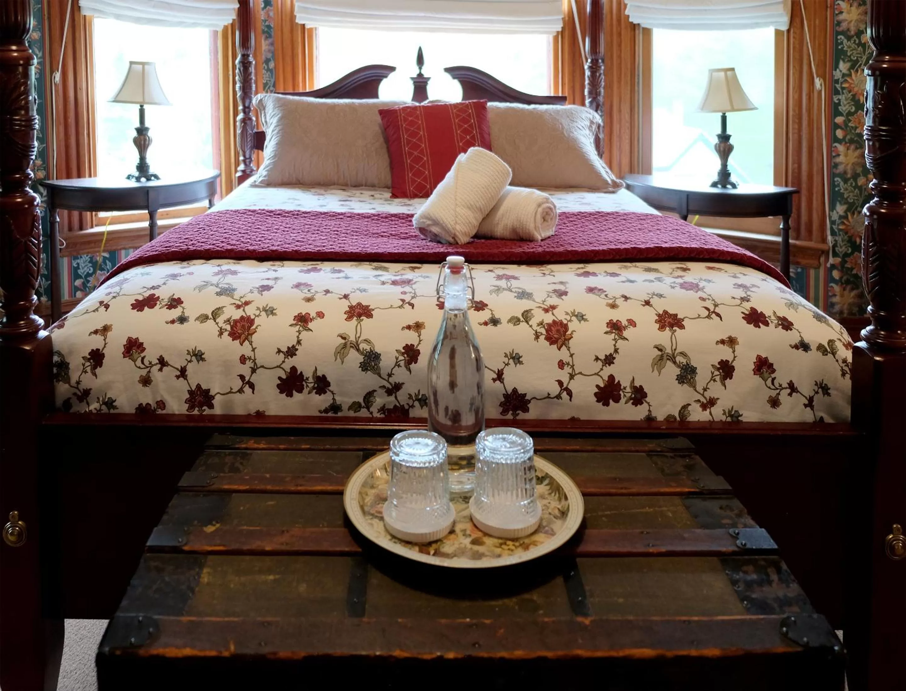 Bed in Guilford Bed and Breakfast