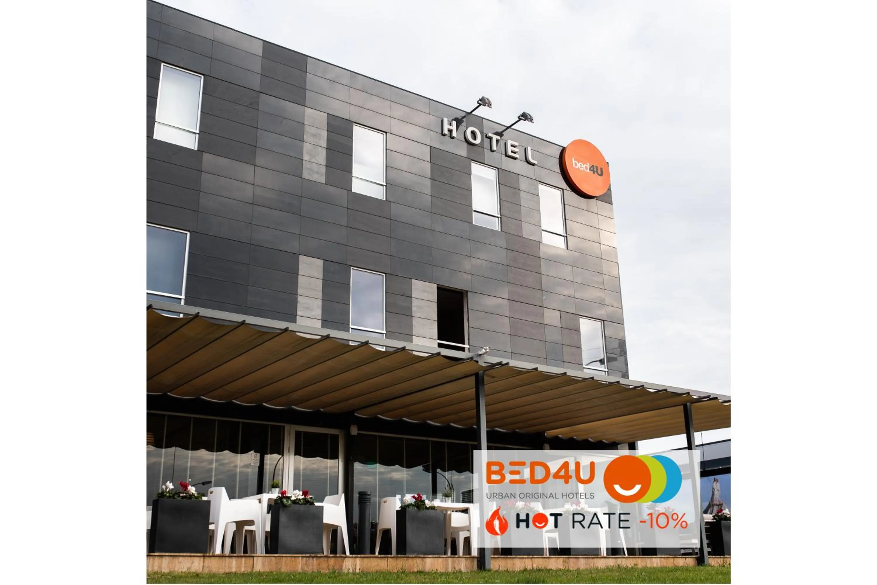 Property building in Hotel Bed4U Tudela