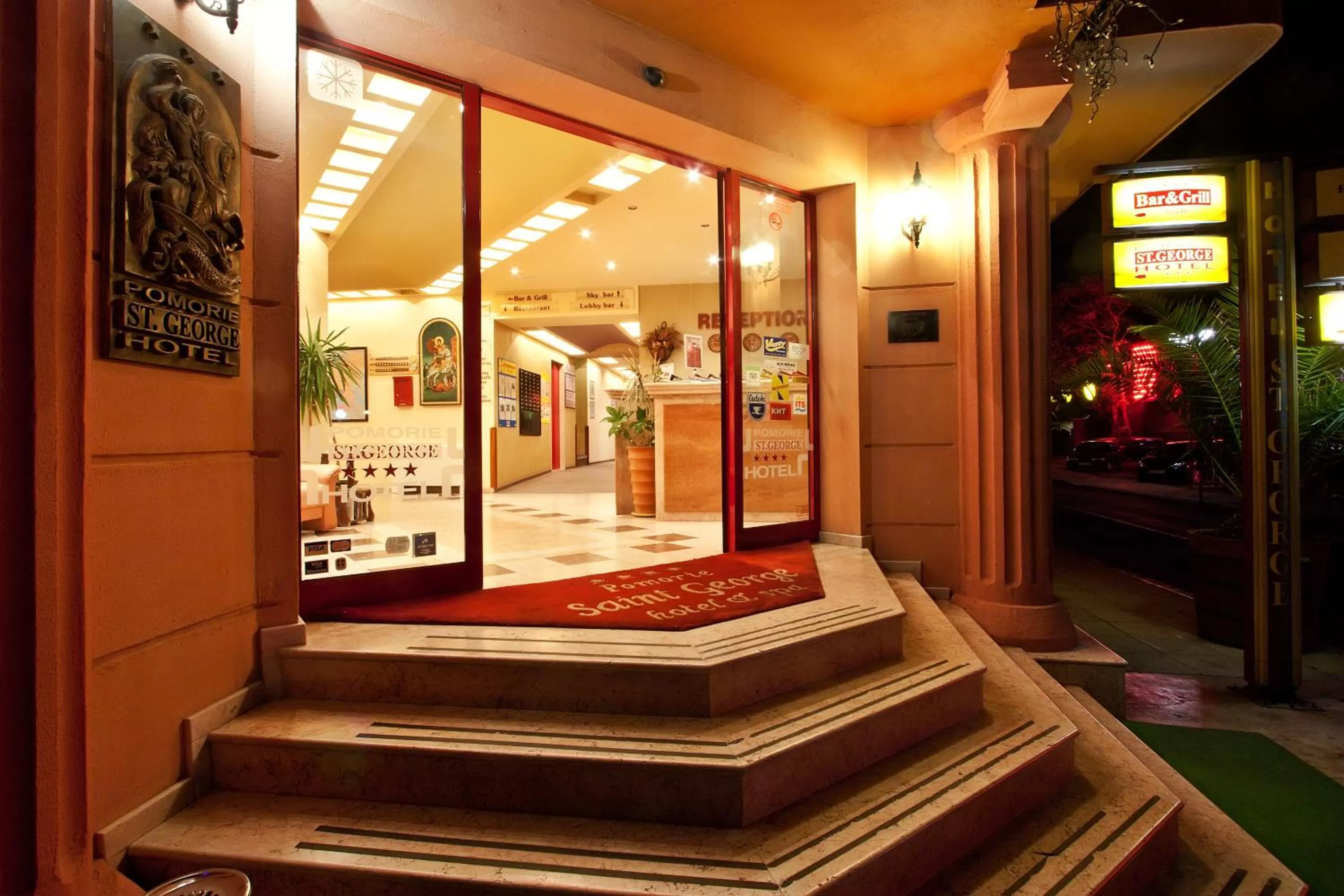 Facade/entrance in Saint George Hotel & Medical Spa