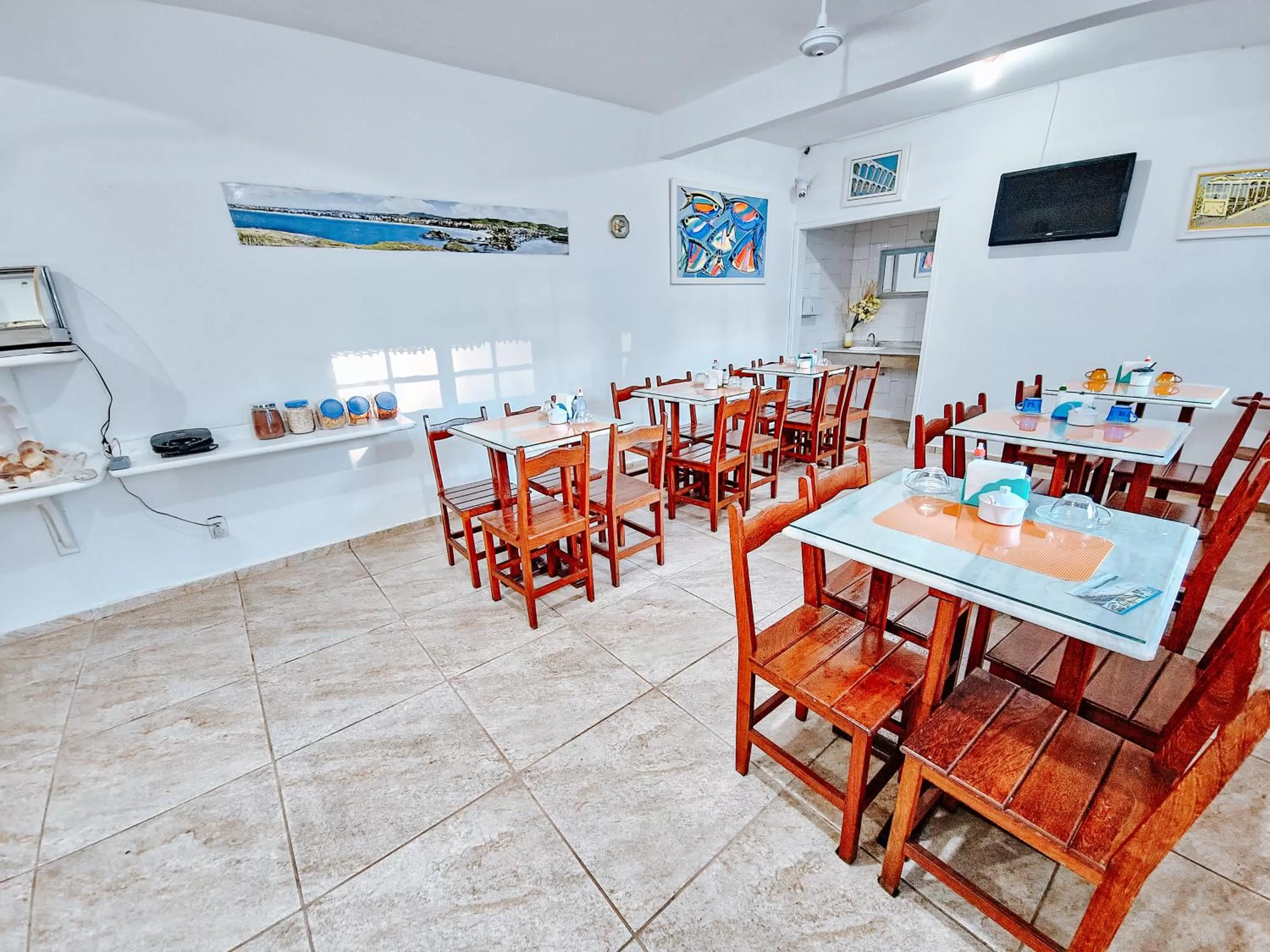Dining area in Pousada Água Marinha