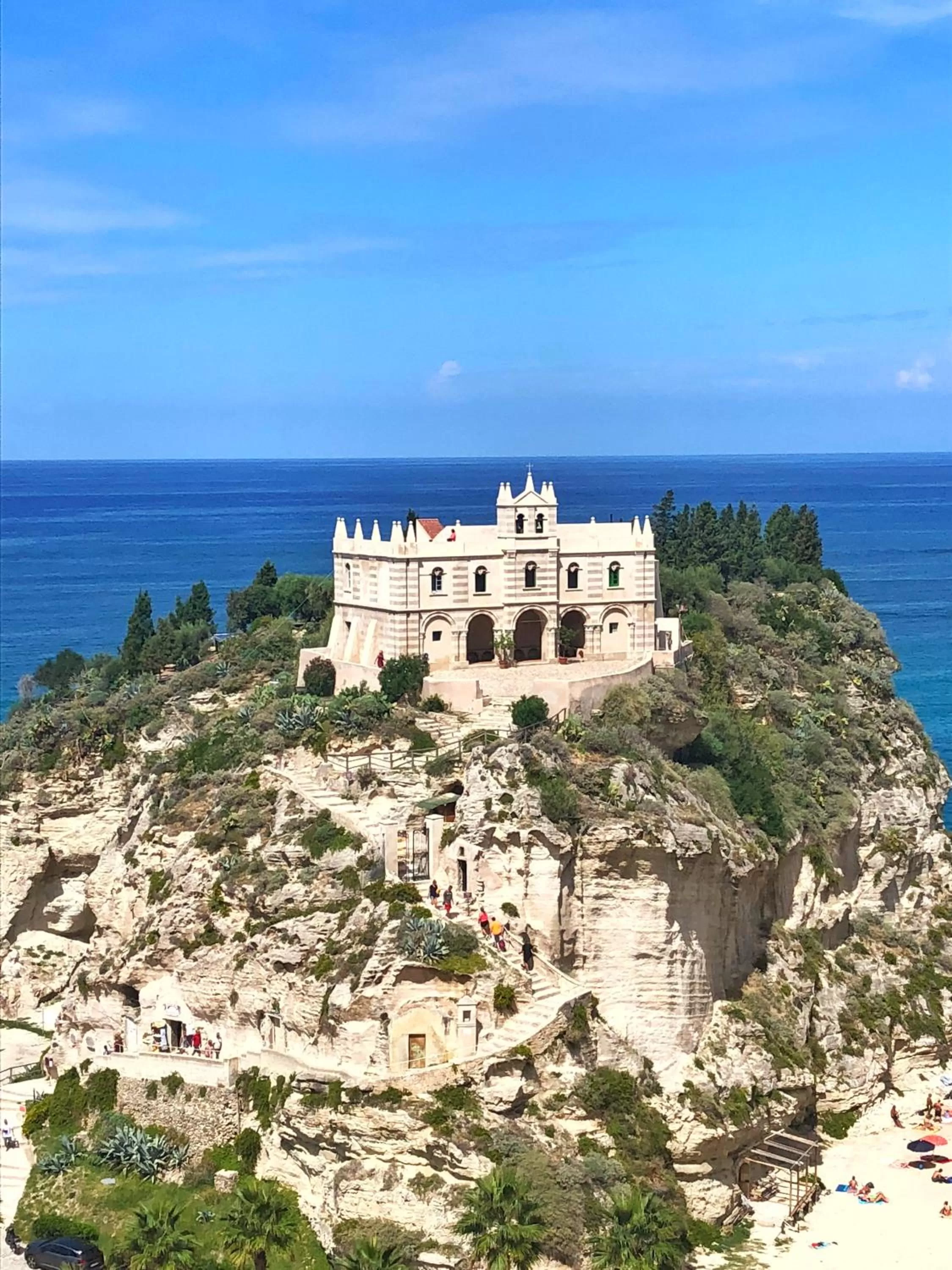 Nearby landmark in S'O Suites Tropea