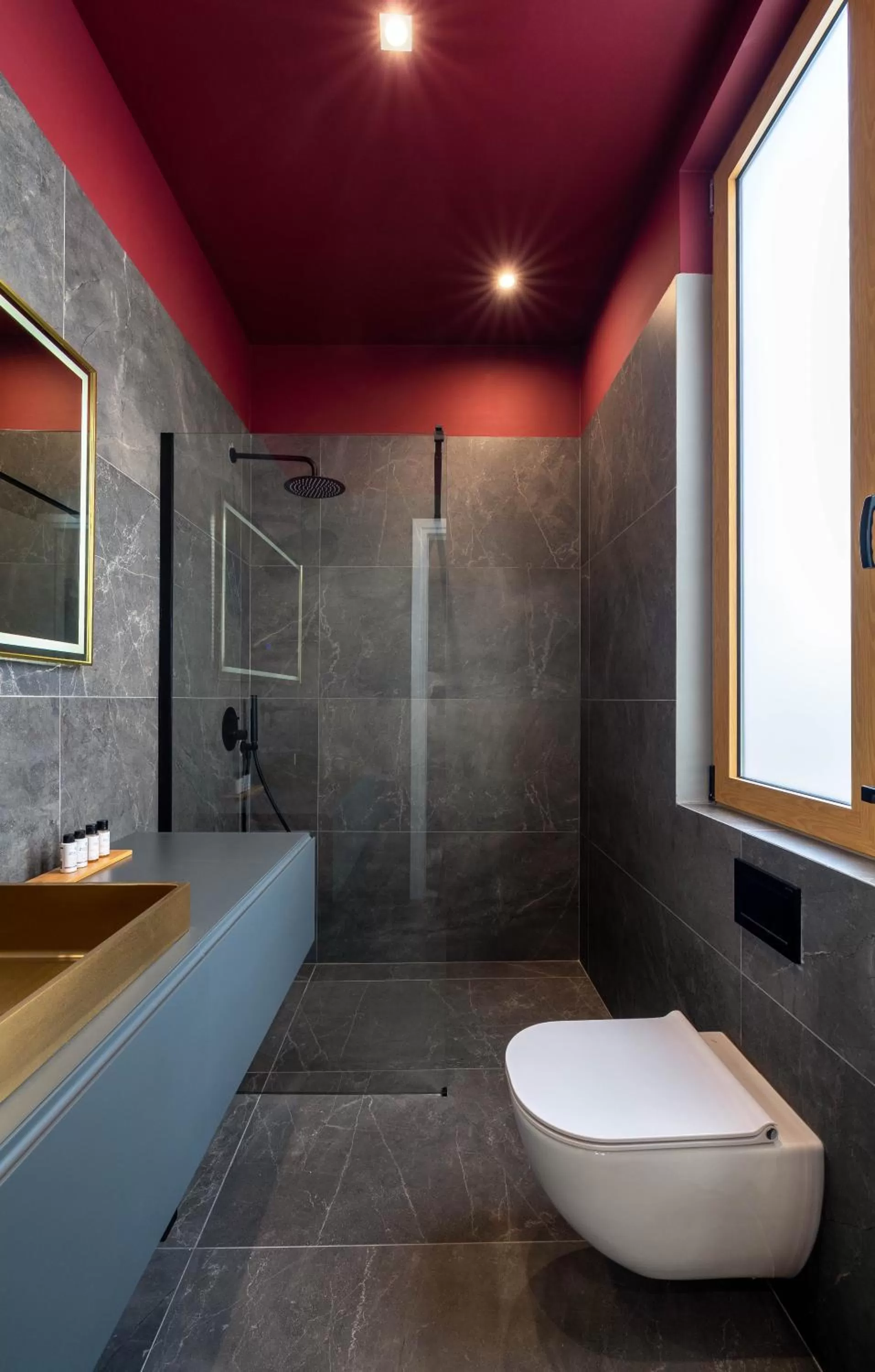 Shower in Athens Feeling