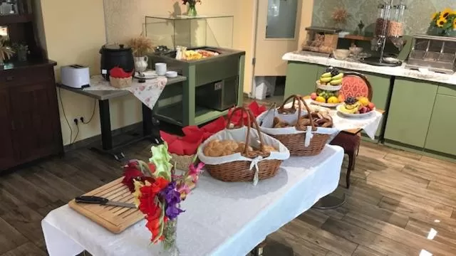 Breakfast in Corso, Bed & Breakfast & Cafe