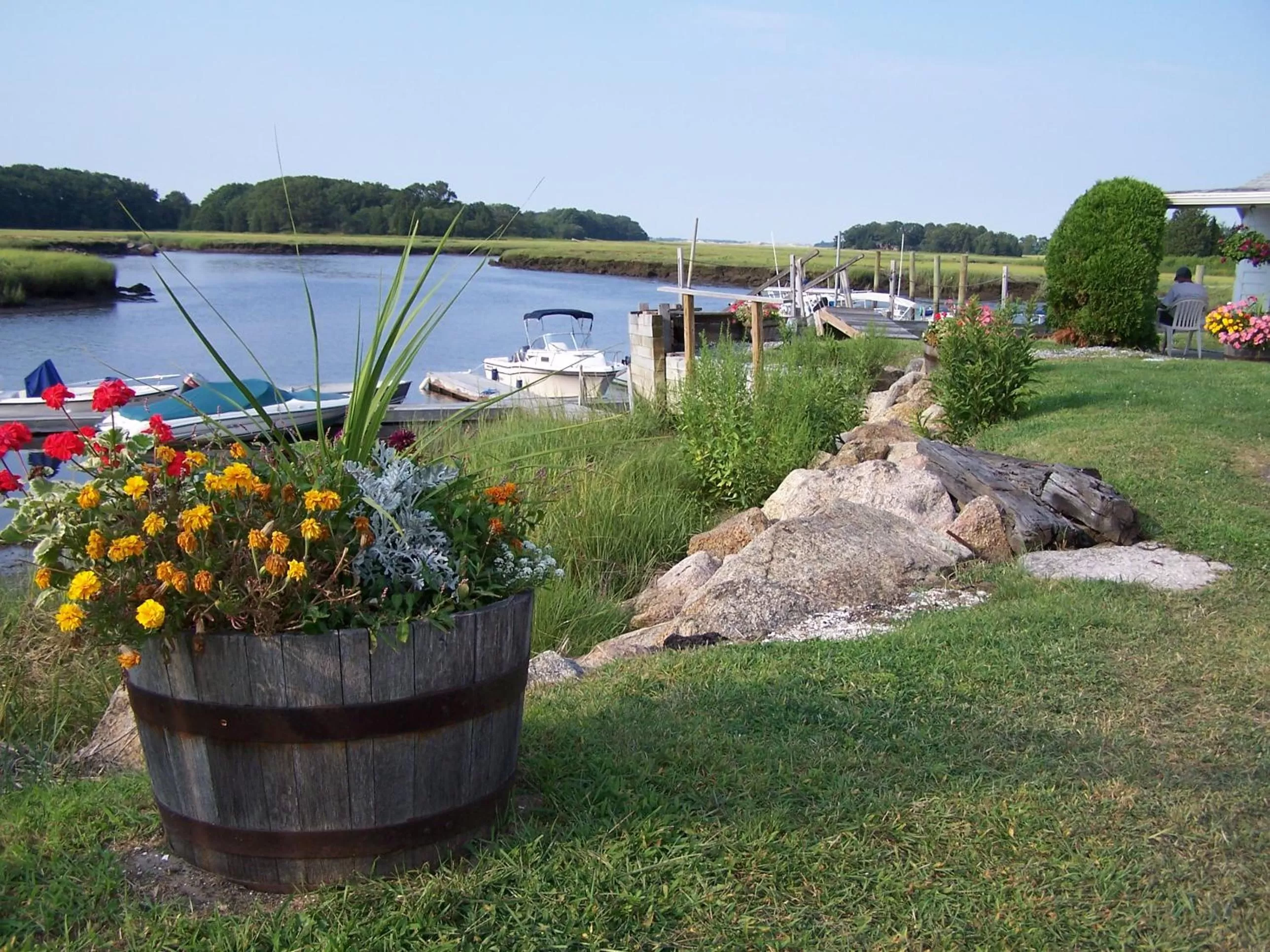 River view in Shea's Riverside Inn & Motel