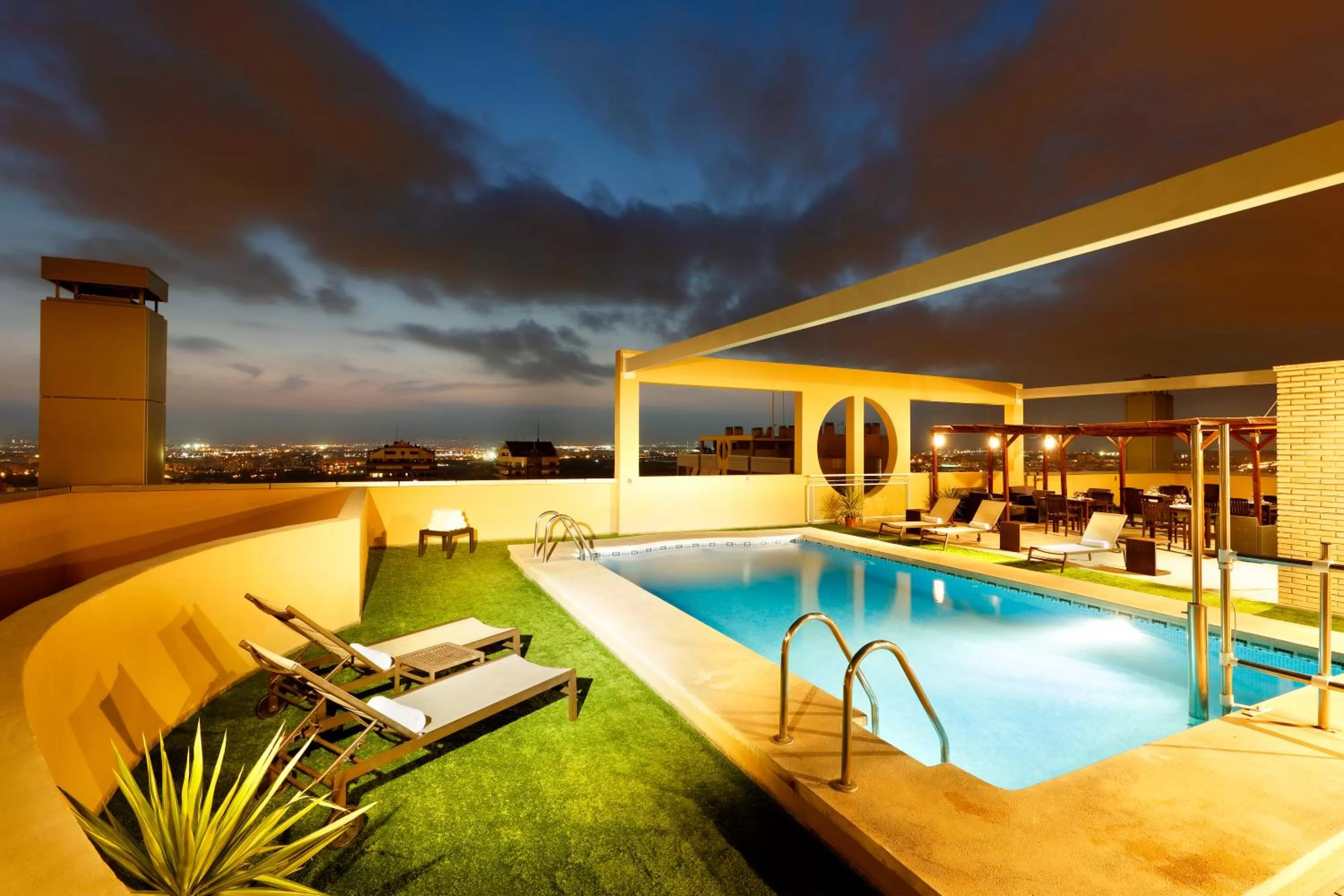 Pool view in Eurostars Gran Valencia