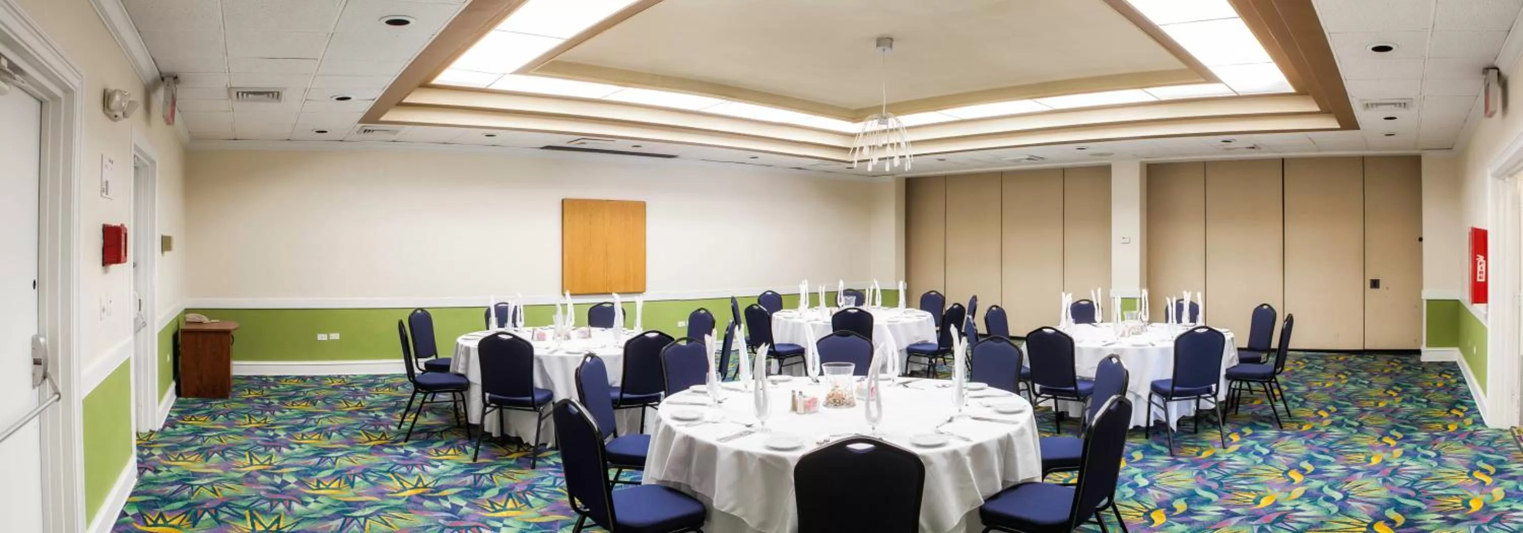 Meeting/conference room in Holiday Inn Key Largo by IHG
