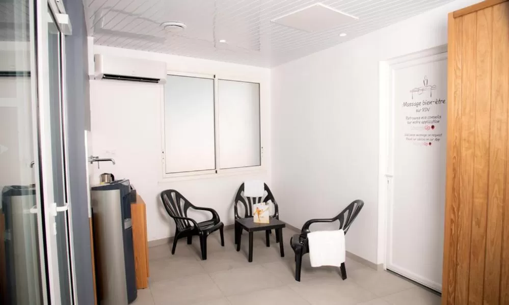 Living room in Hotel Les Dunes