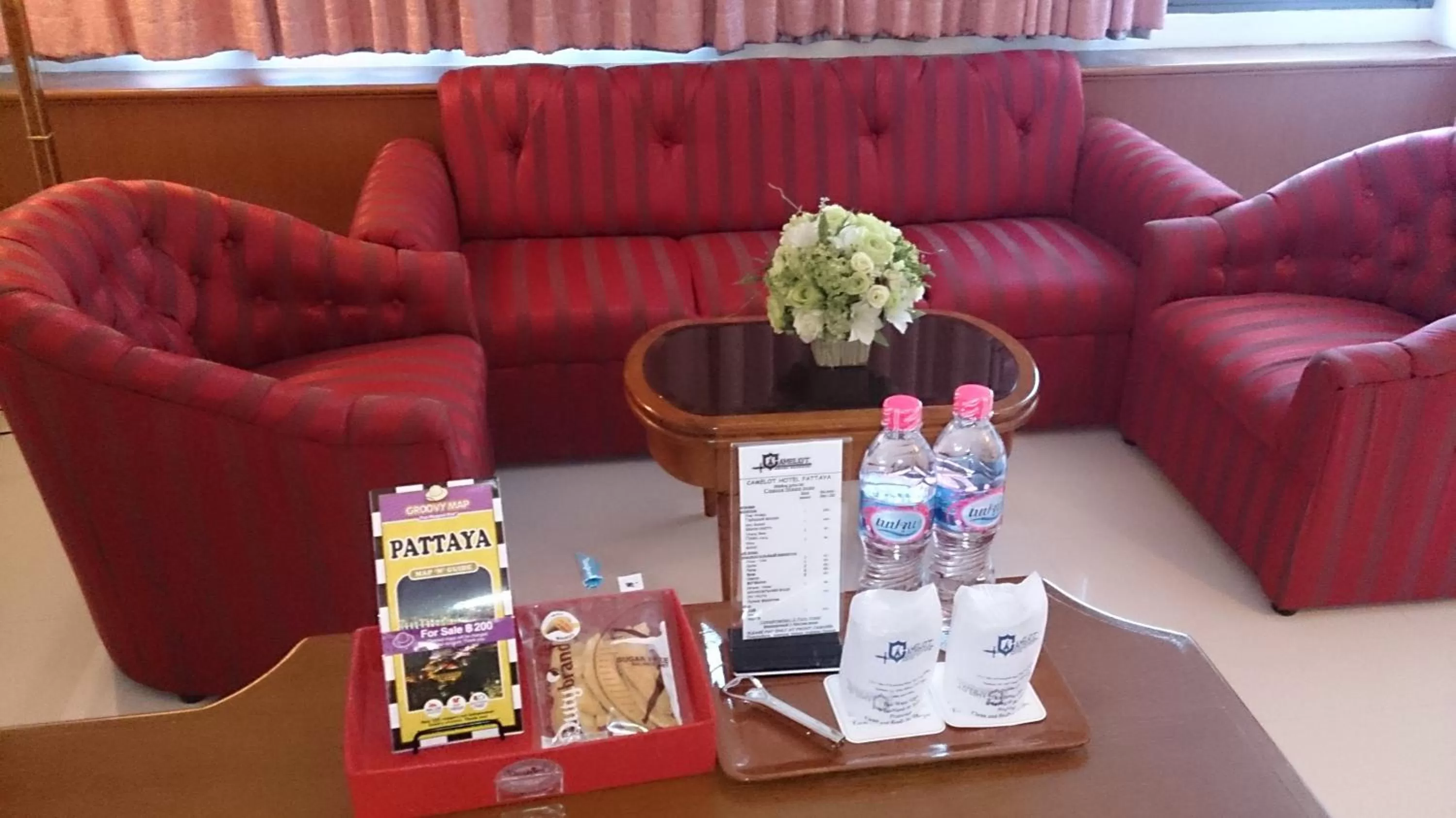 Seating area in The Camelot Hotel Pattaya