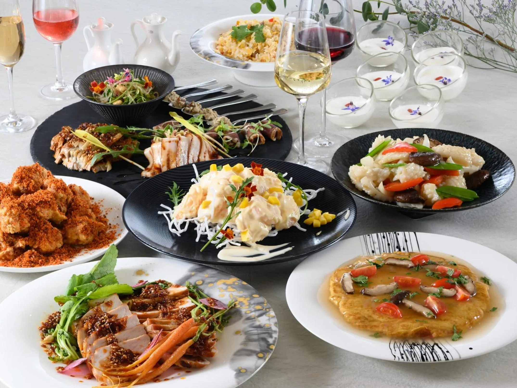 Food and drinks in ART Hotel Oita