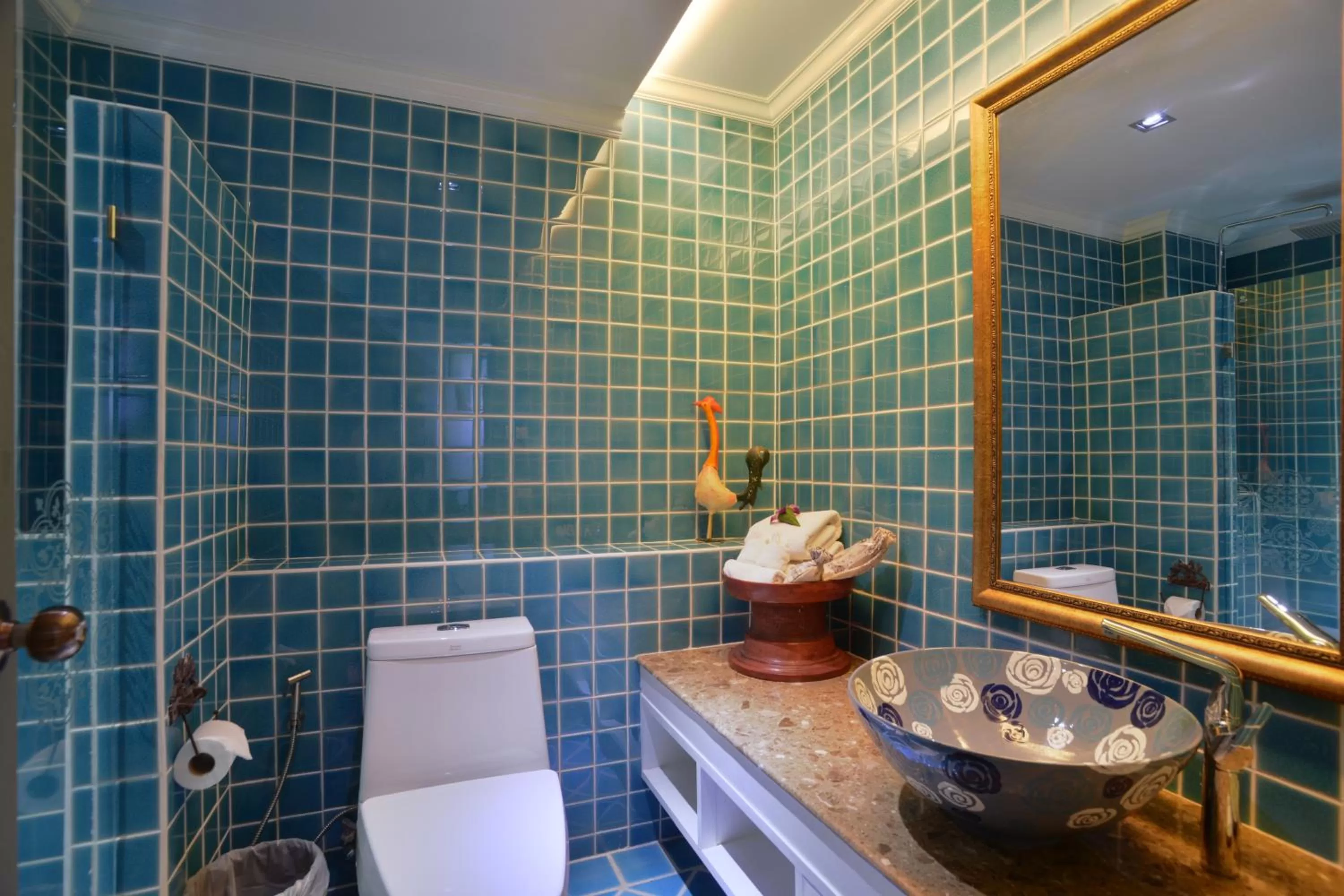 Toilet in At Pingnakorn Huaykaew