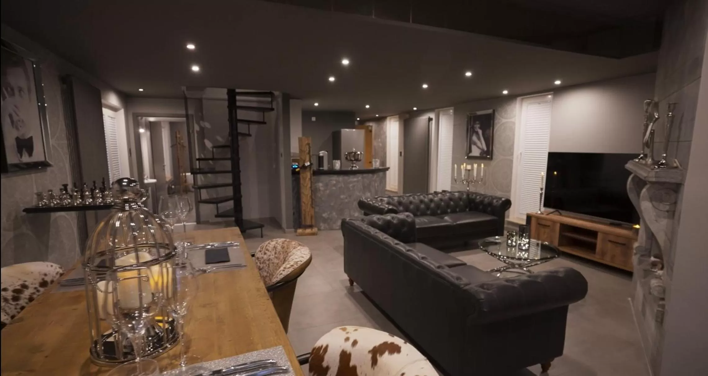 Living room, Seating Area in Les Suites M