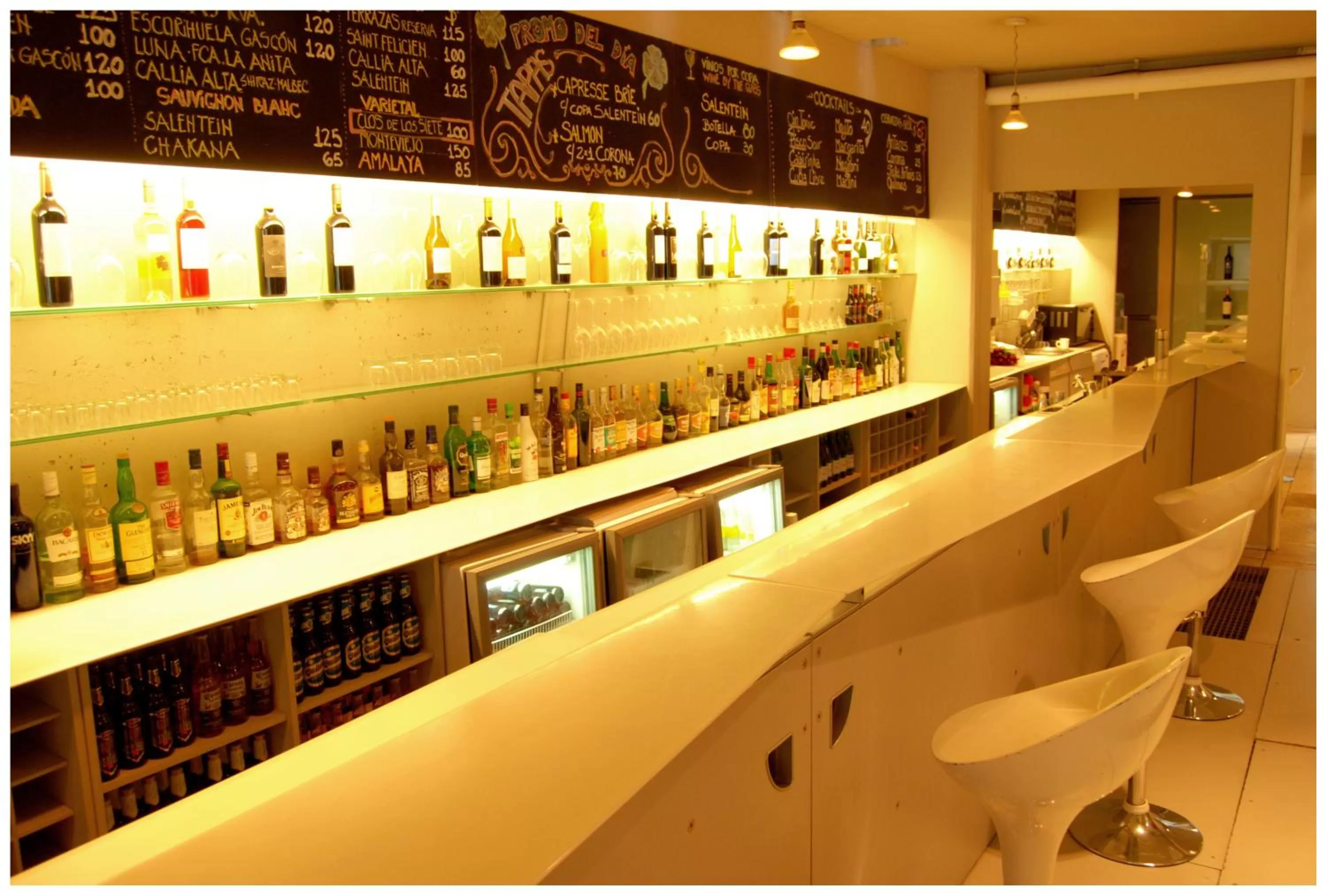 Property building in Design cE - Hotel Boutique de Diseño