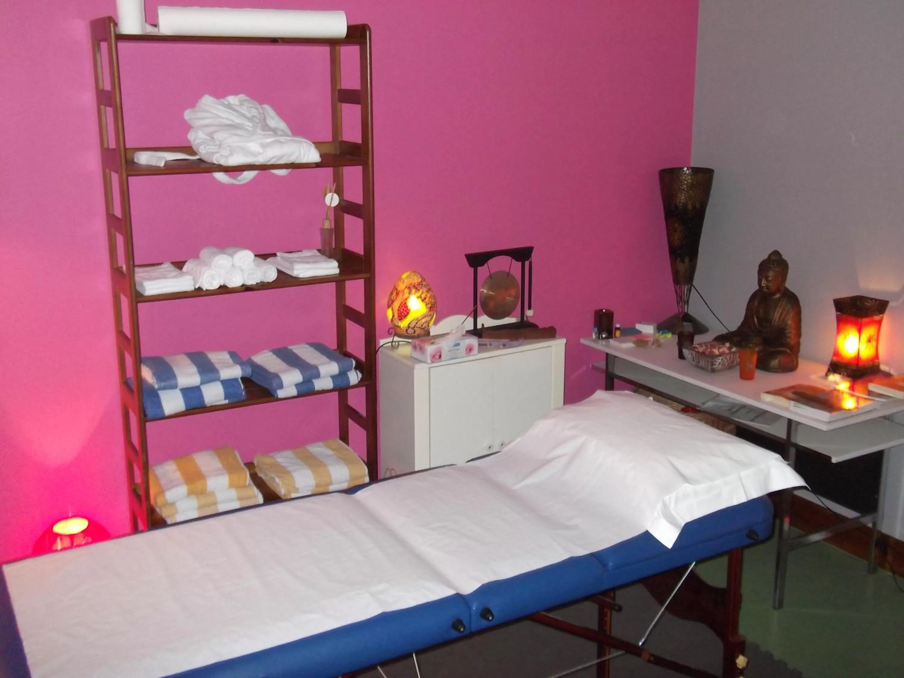 Massage in Verdi Santarém