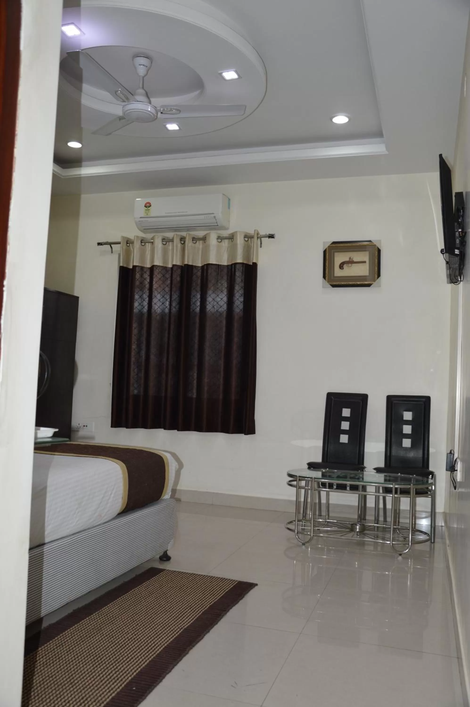 Deluxe Double Room in Hotel Galaxy Inn