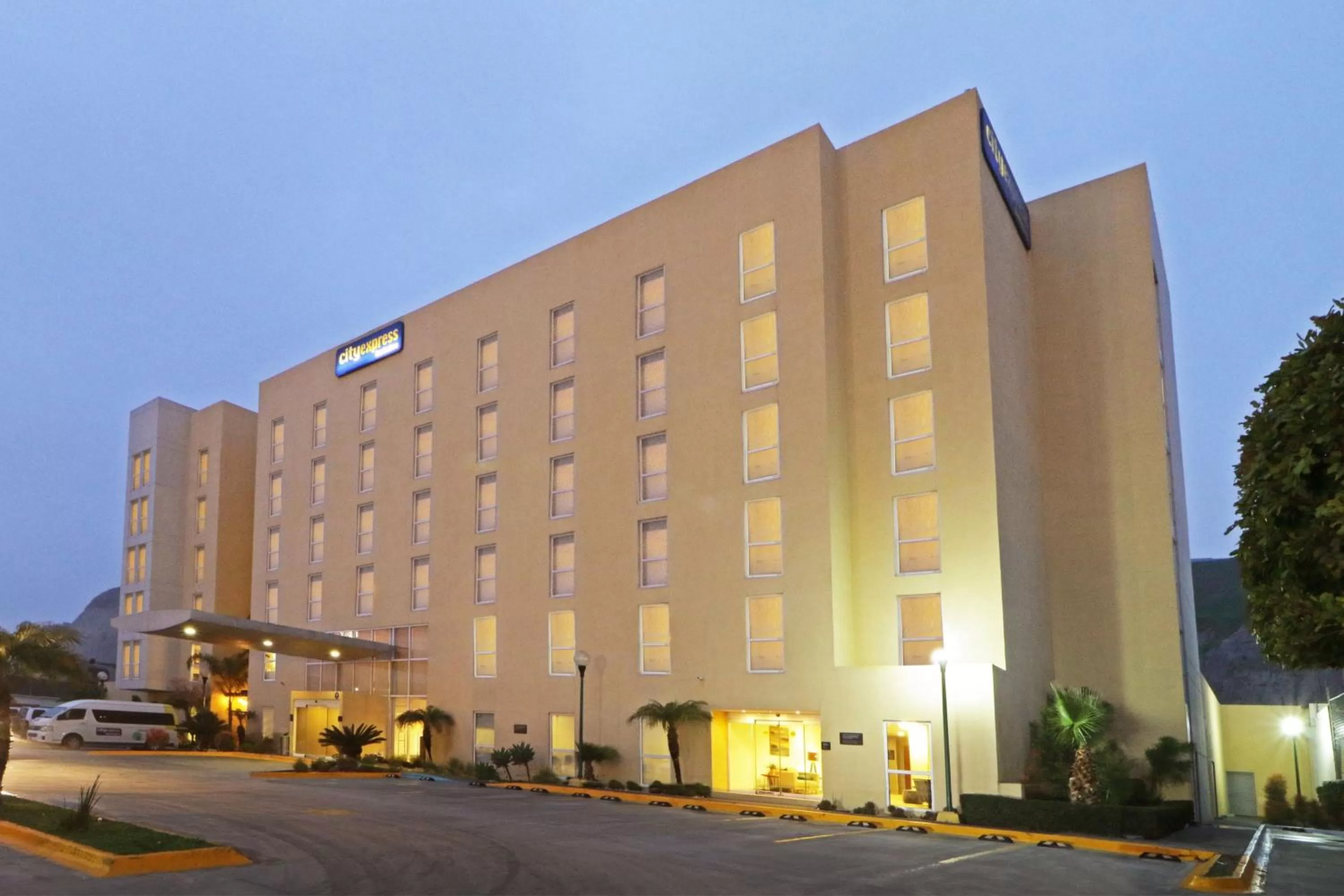 Property building in City Express by Marriott Tijuana Insurgentes