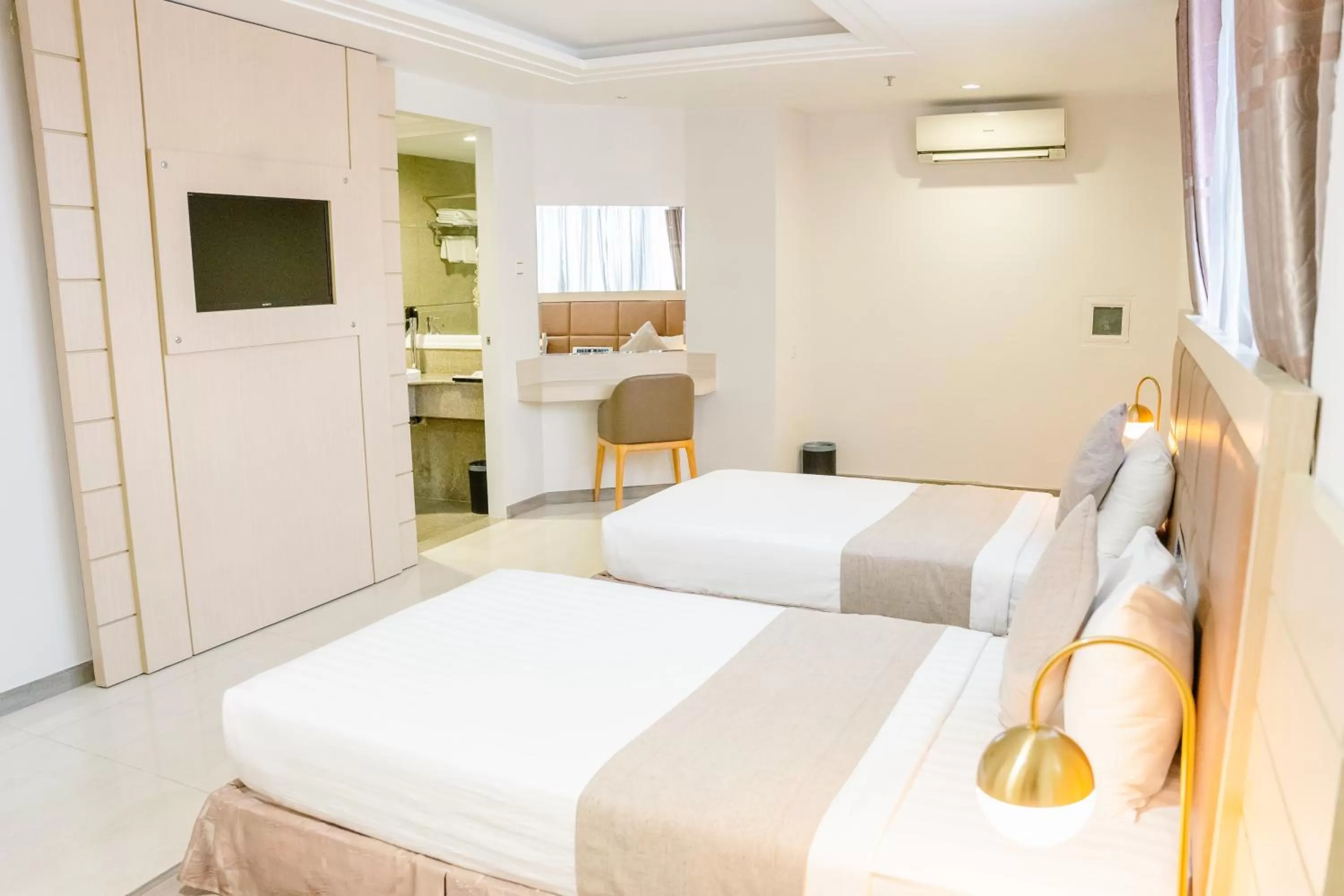 Holiday One Can Tho Hotel