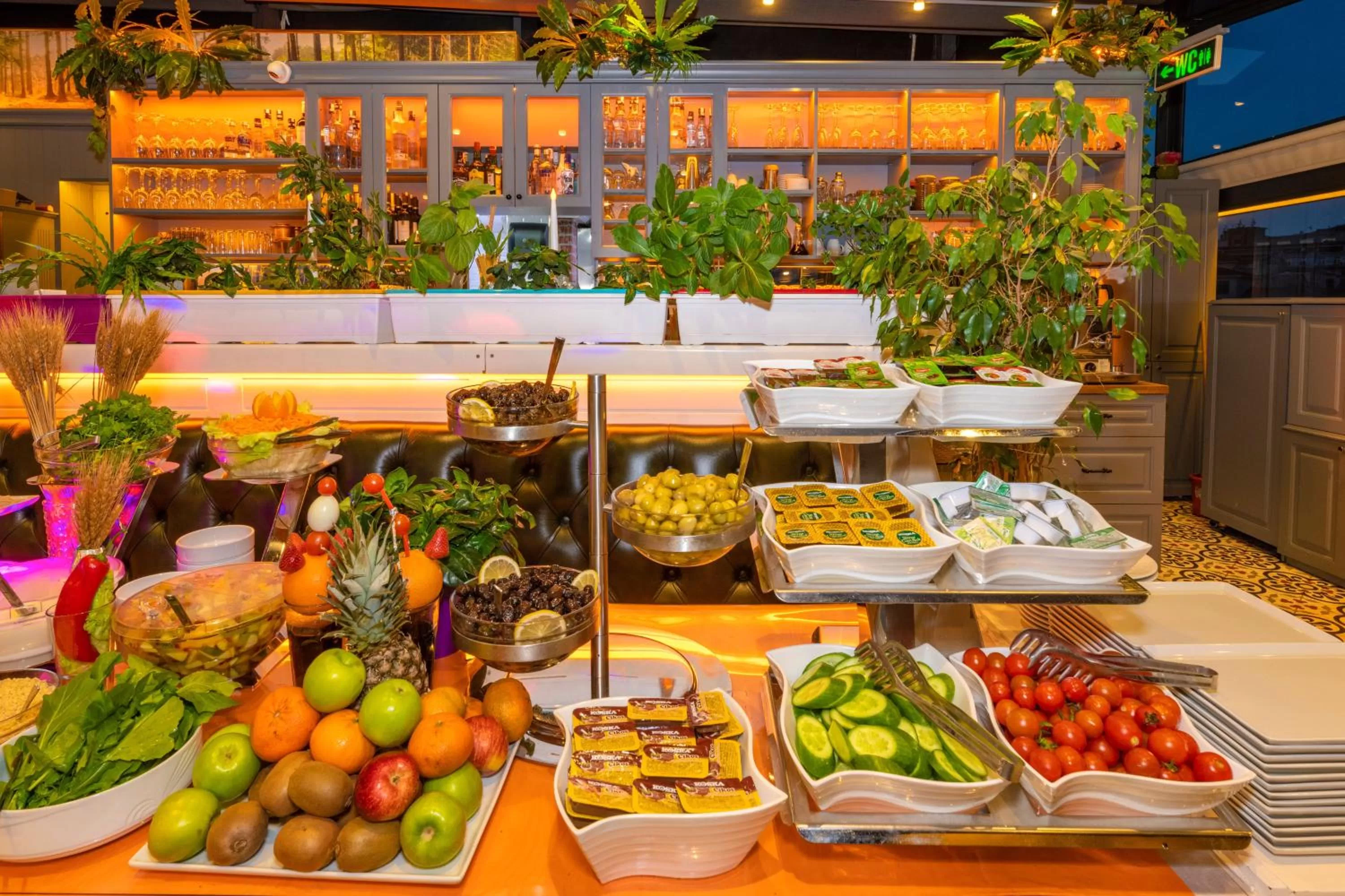 Breakfast in Alpek Hotel