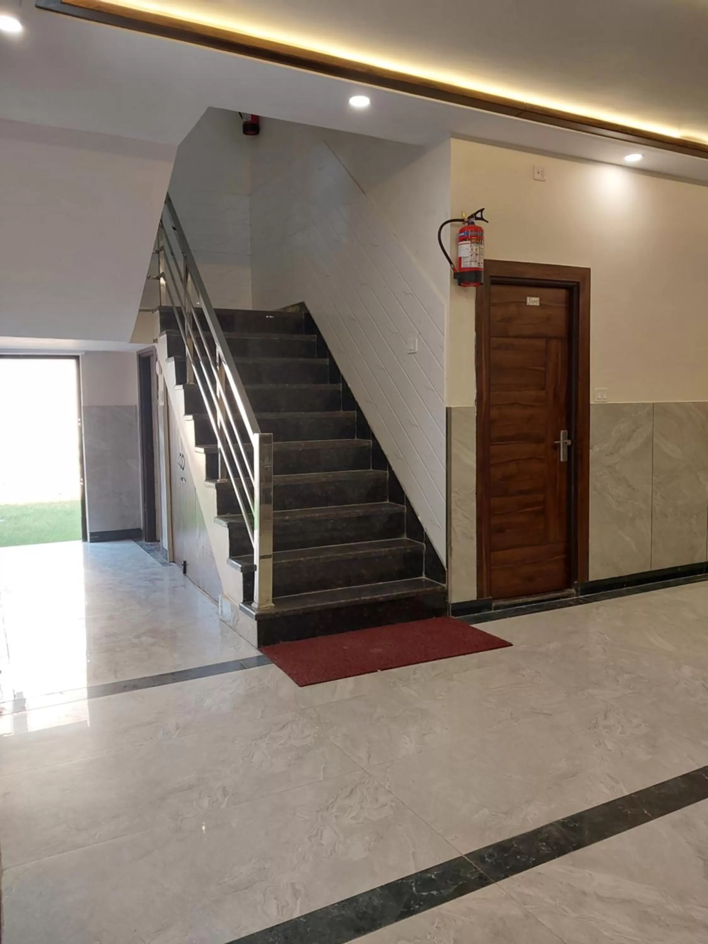 elevator in Taj Nice Point Manage by Taj Sunrise Group