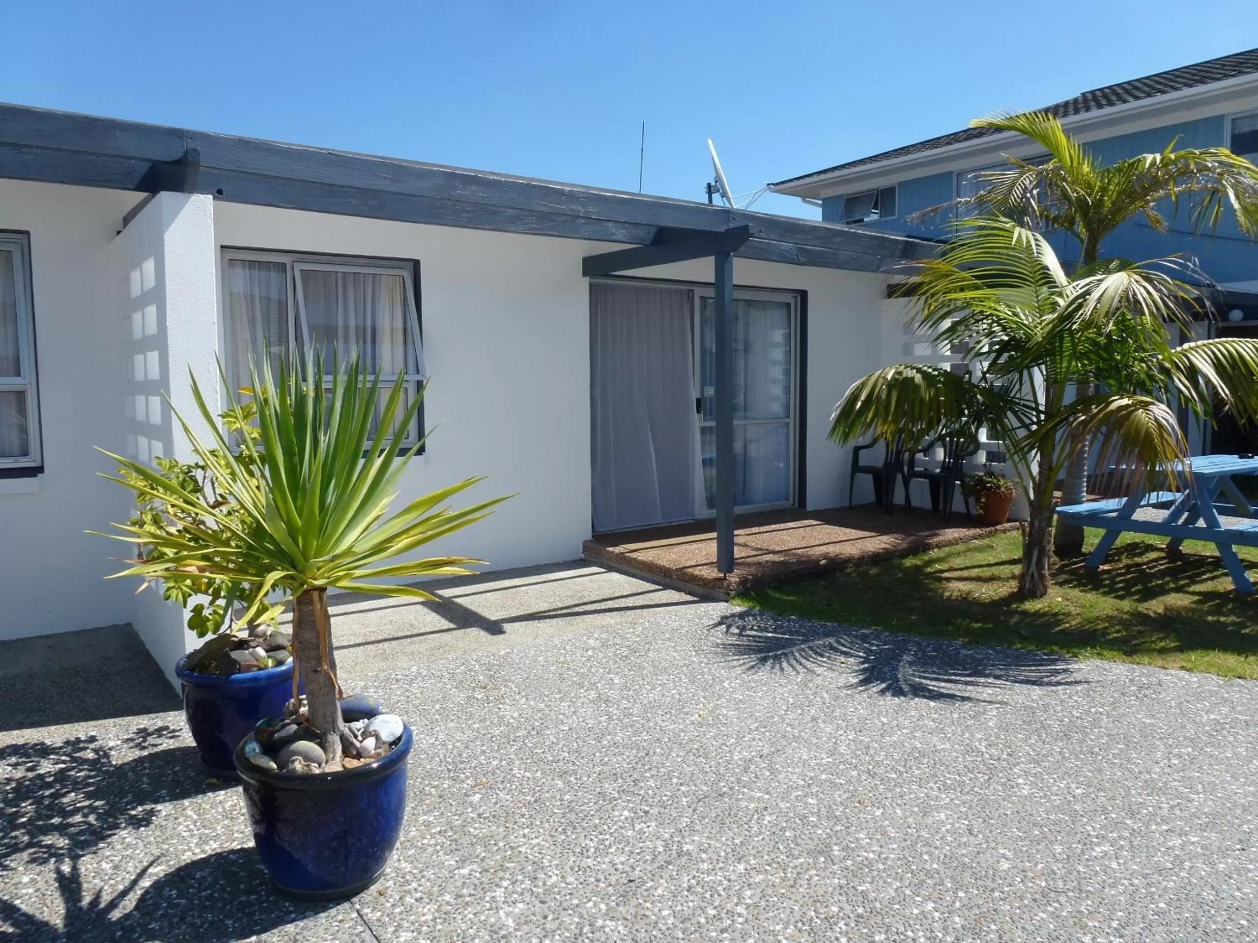 Facade/entrance in Mana-Nui Motel