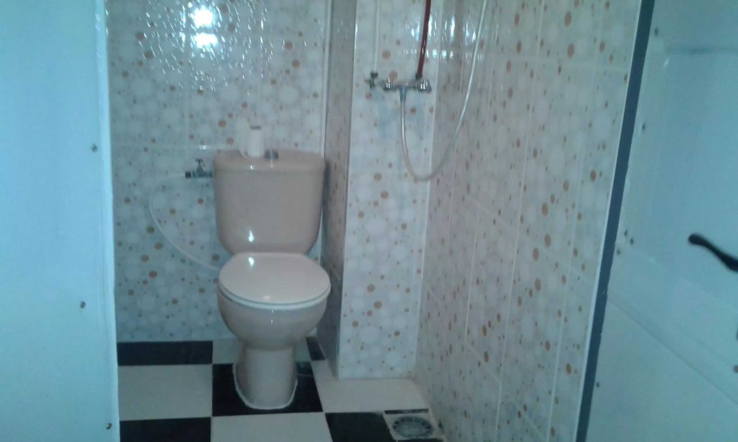Bathroom in Hotel El ghazi