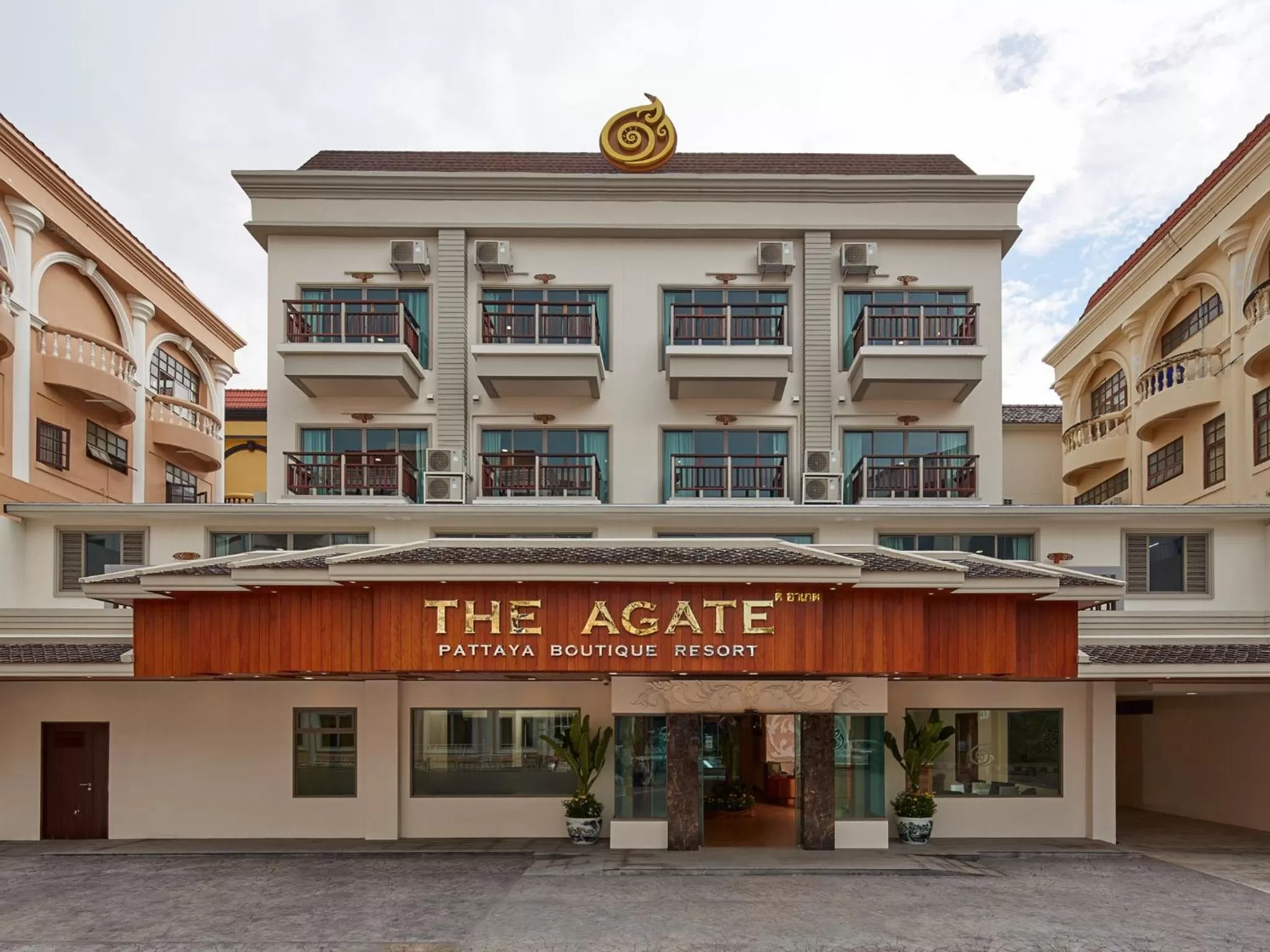 Facade/entrance in The Agate Pattaya Boutique Resort