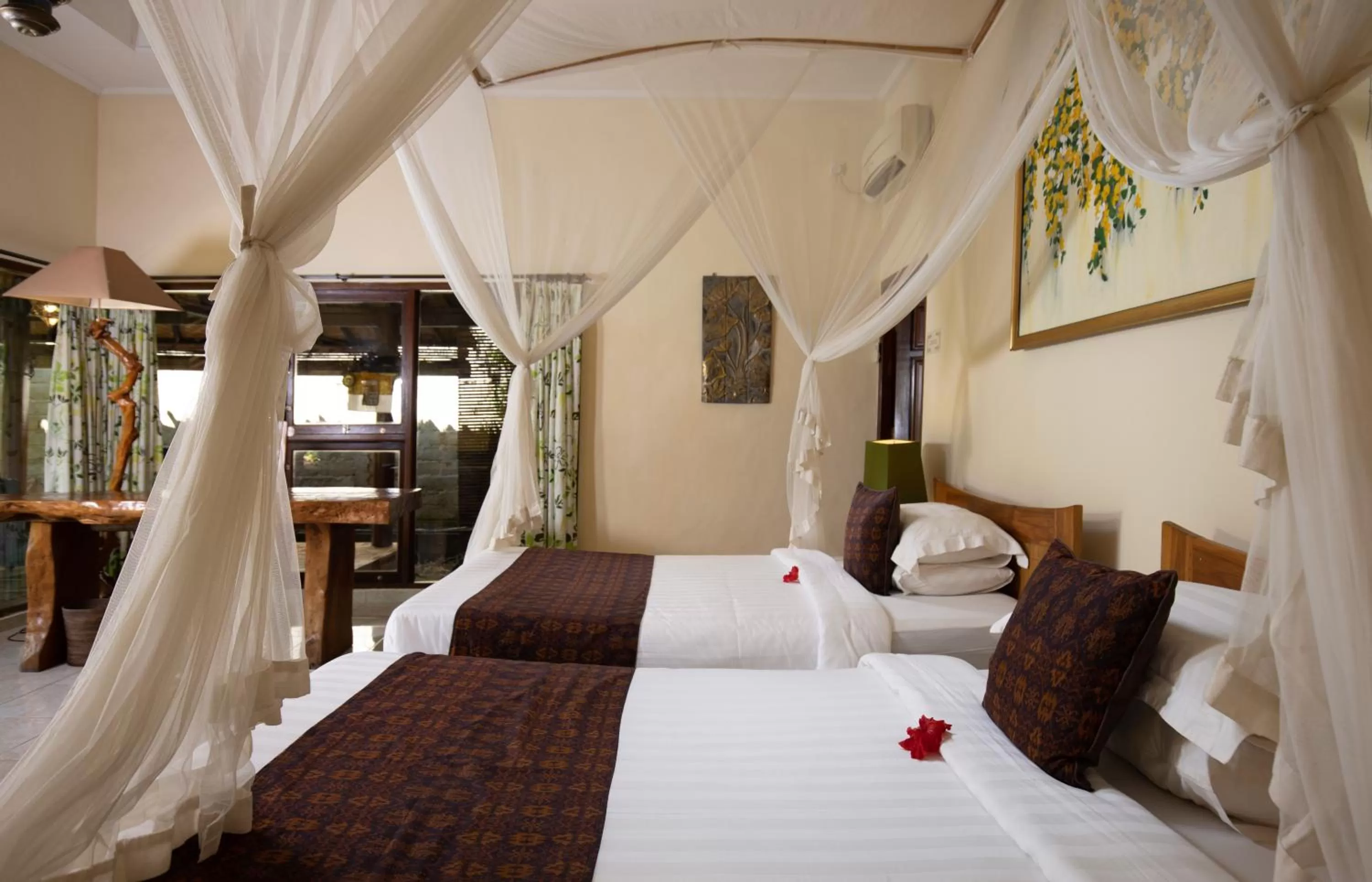 Bedroom, Bed in Green Field Hotel and Restaurant