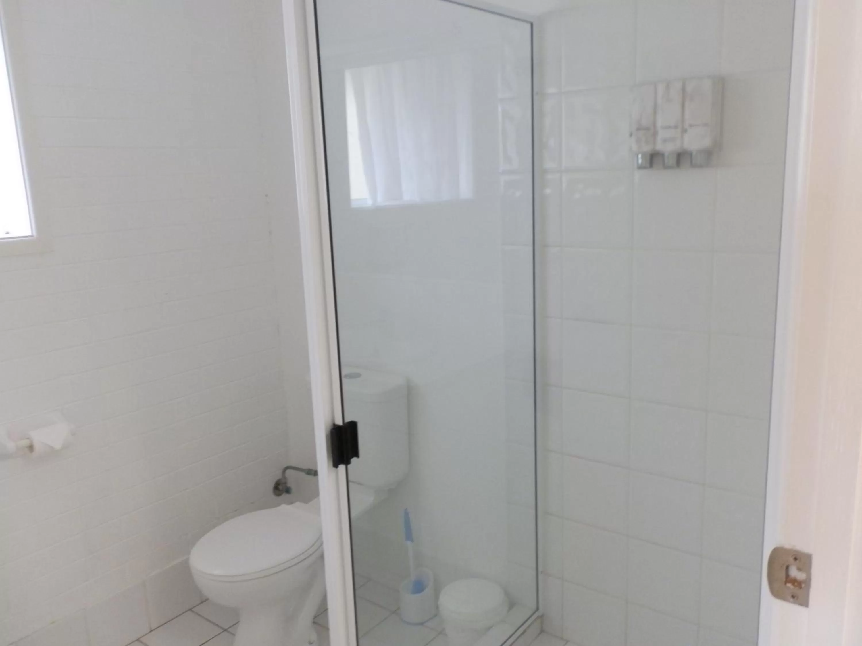 Bathroom in Coachman Motel