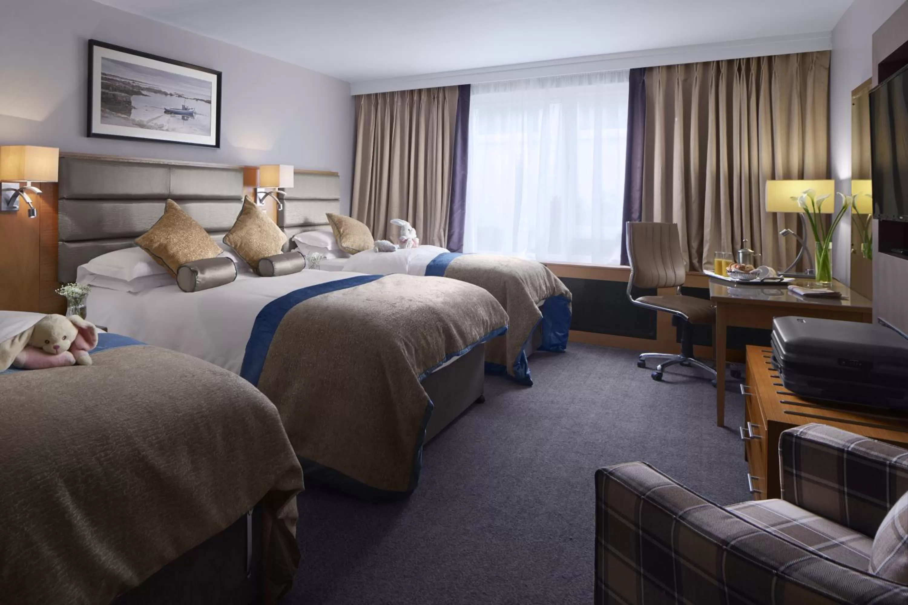 Bedroom, Bed in Radisson BLU Hotel and Spa, Limerick