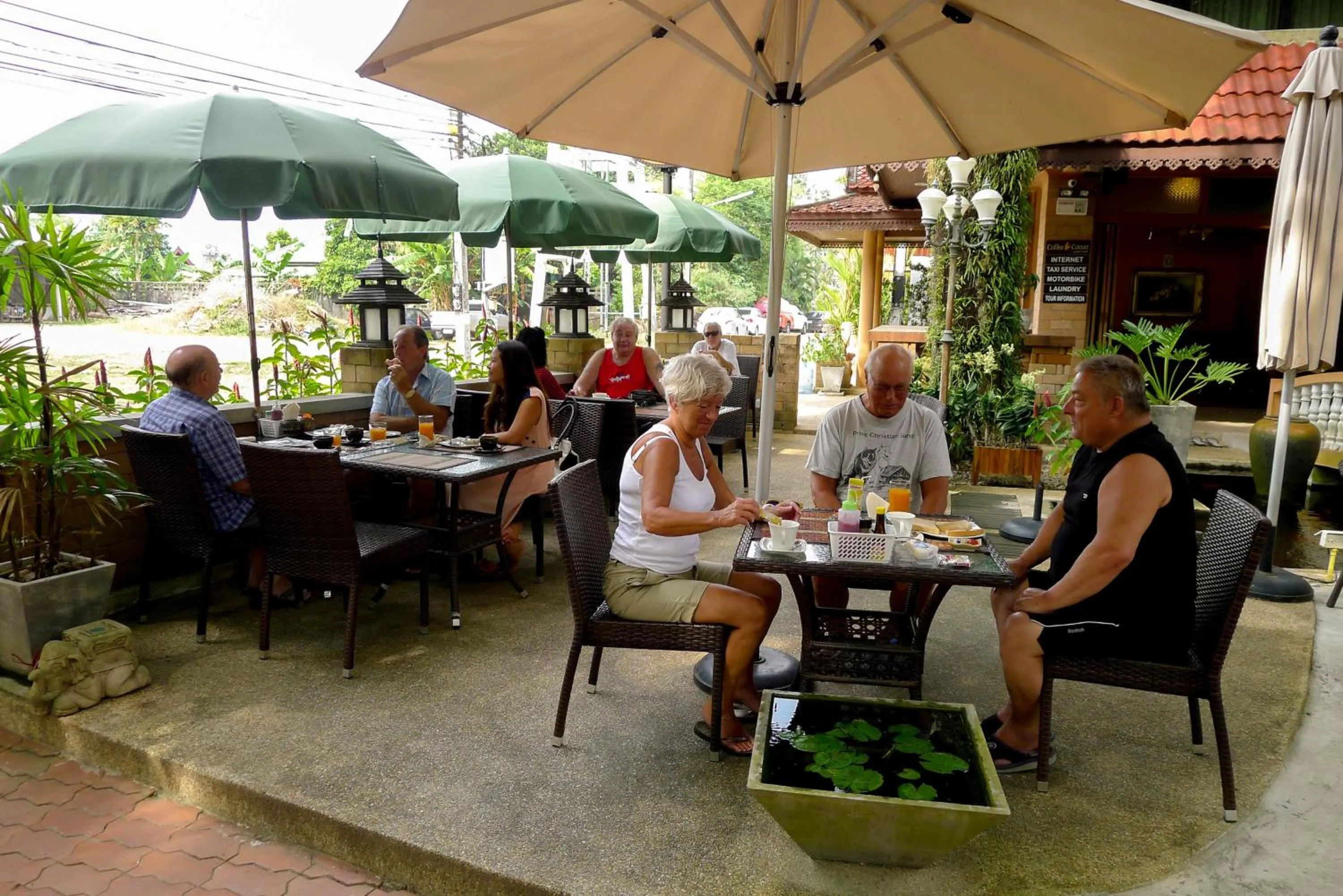 Restaurant/places to eat in Garden Home Kata