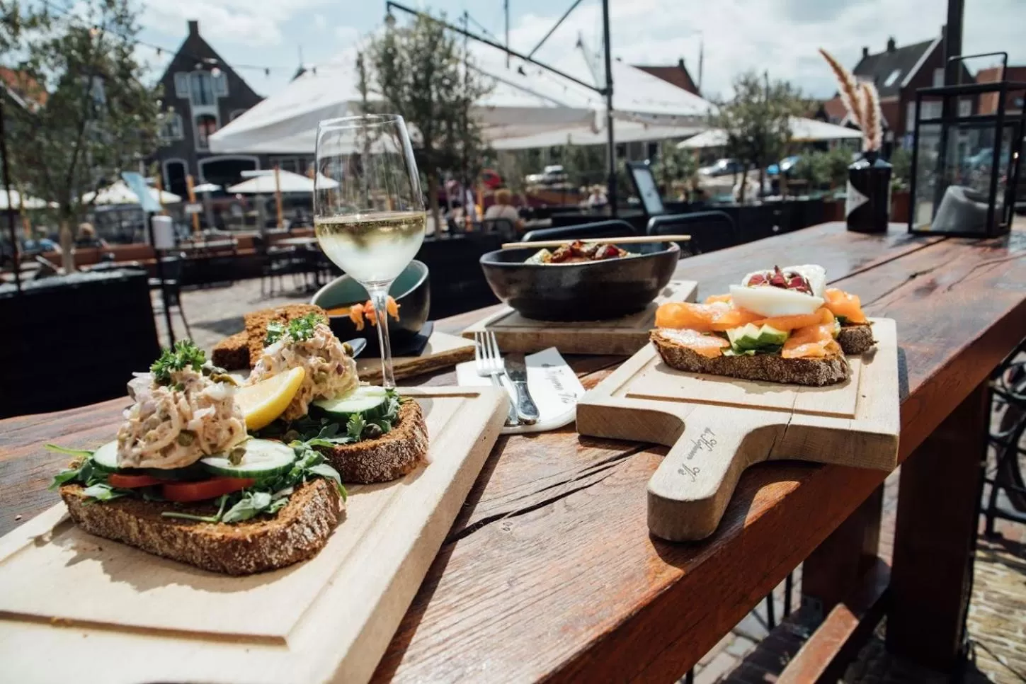 Restaurant/places to eat in Harbour Suites Boutique Hotel