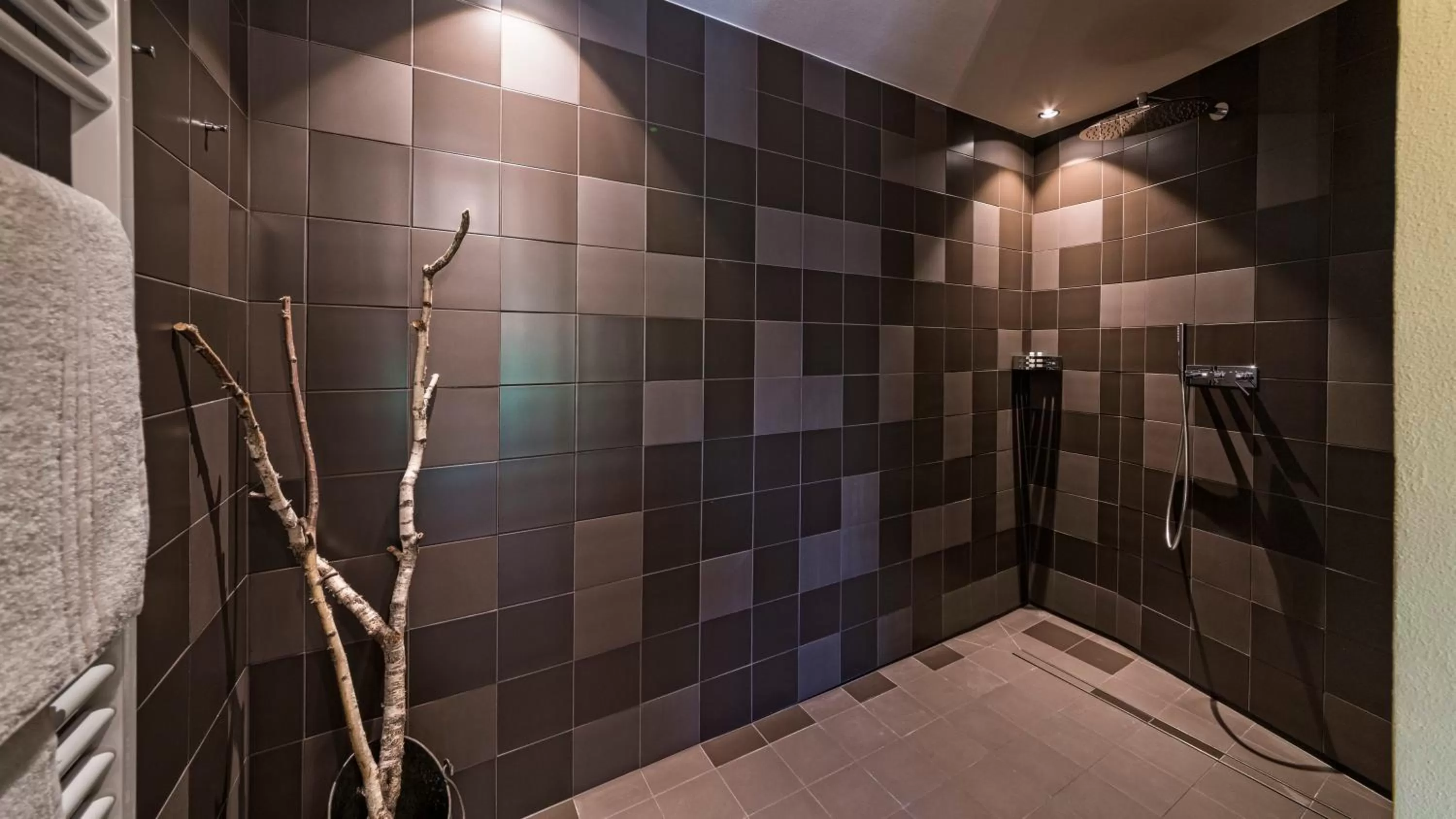 Bathroom in Hotel Villa Mayr Rooms & Suites