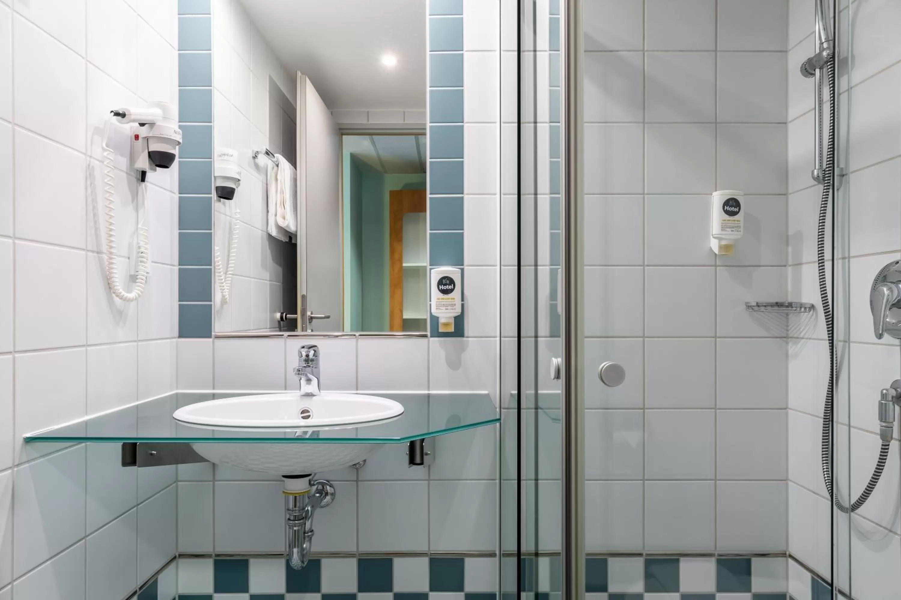 Shower in Hotel Fränkische Schweiz-Pegnitz