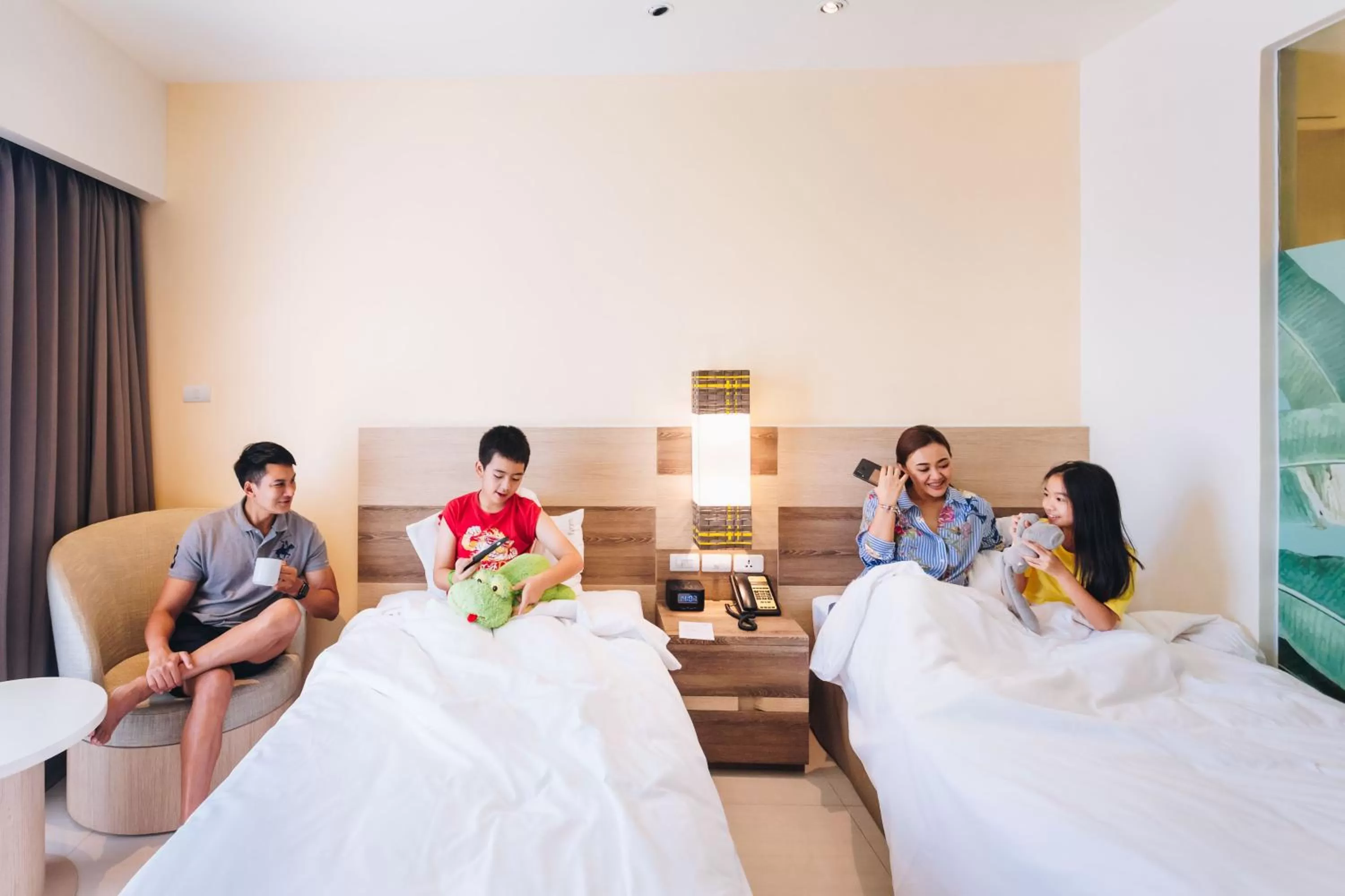 Family, Bed in Holiday Inn Express Phuket Patong Beach Central by IHG