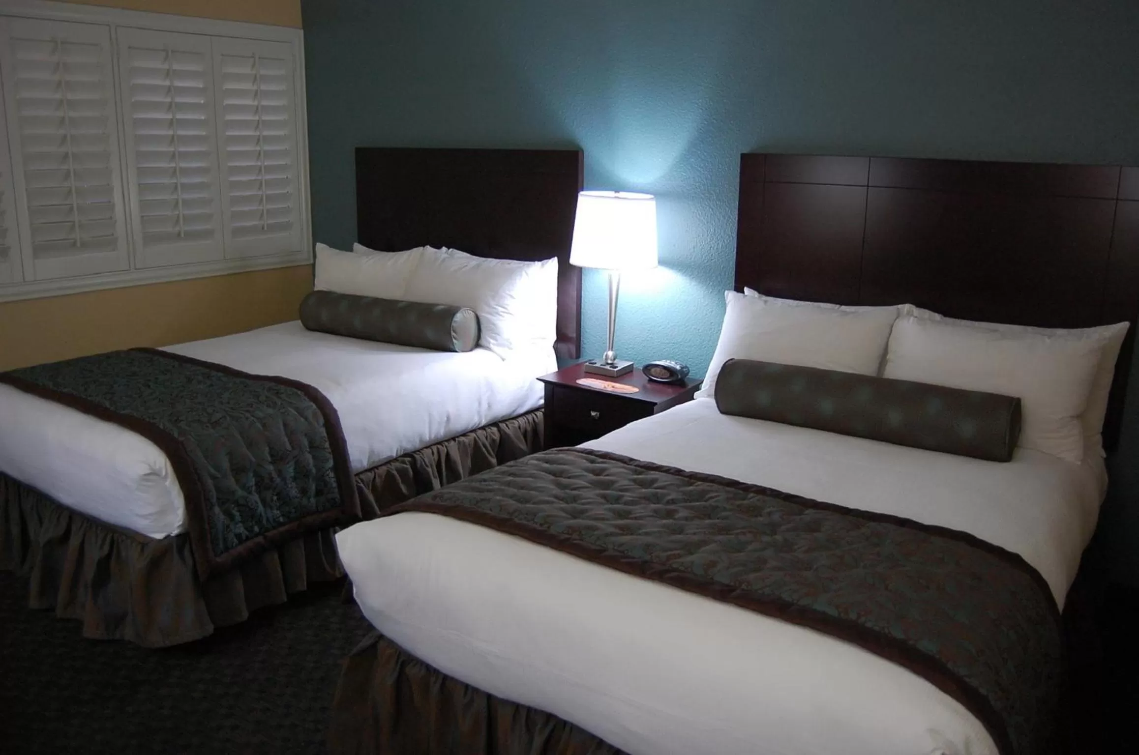 Standard room with Two Double Beds (No Resort Fees + Free Parking) in Best Western Plus Casino Royale - Center Strip