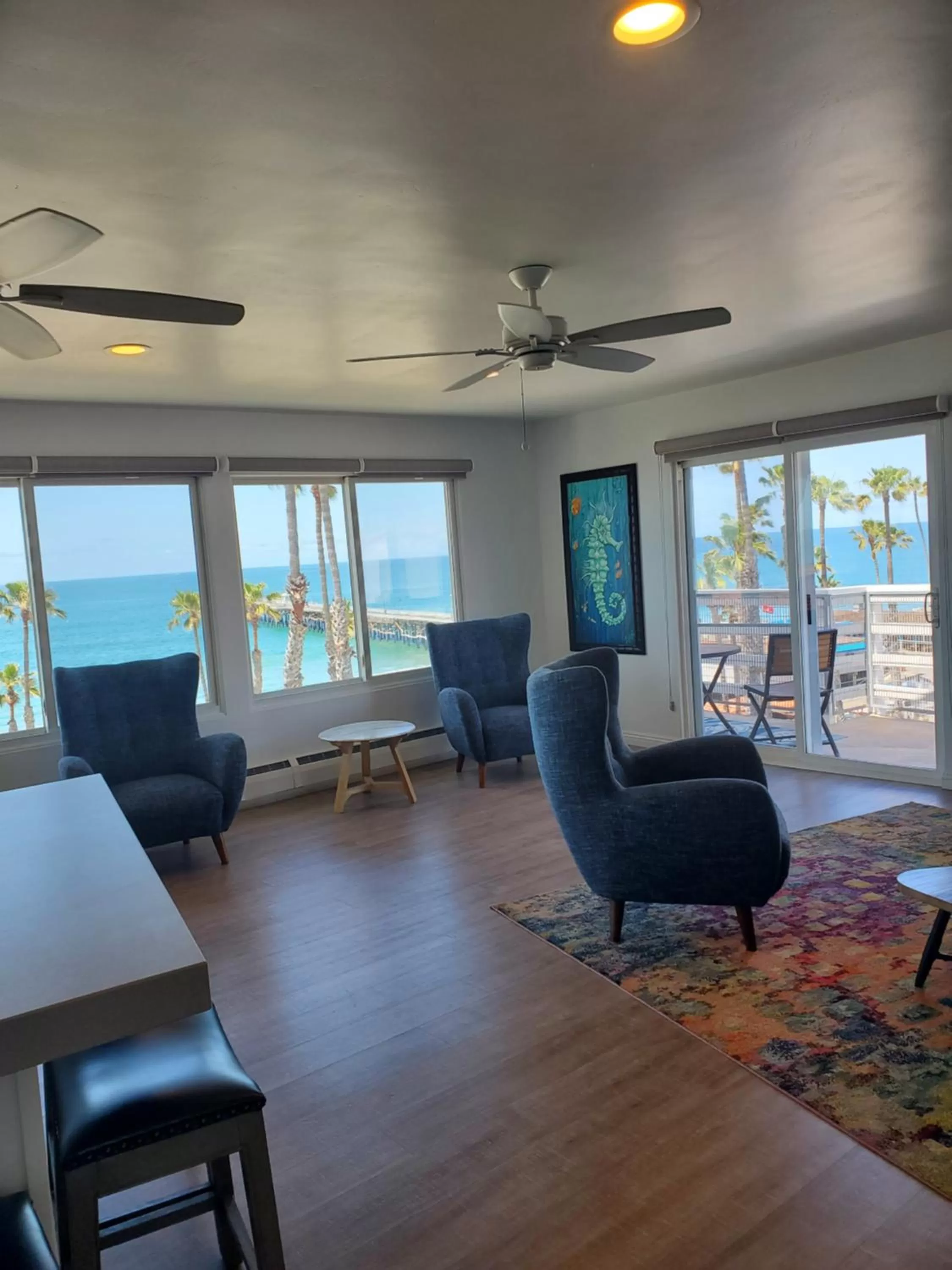 Living room in Sea Horse Resort
