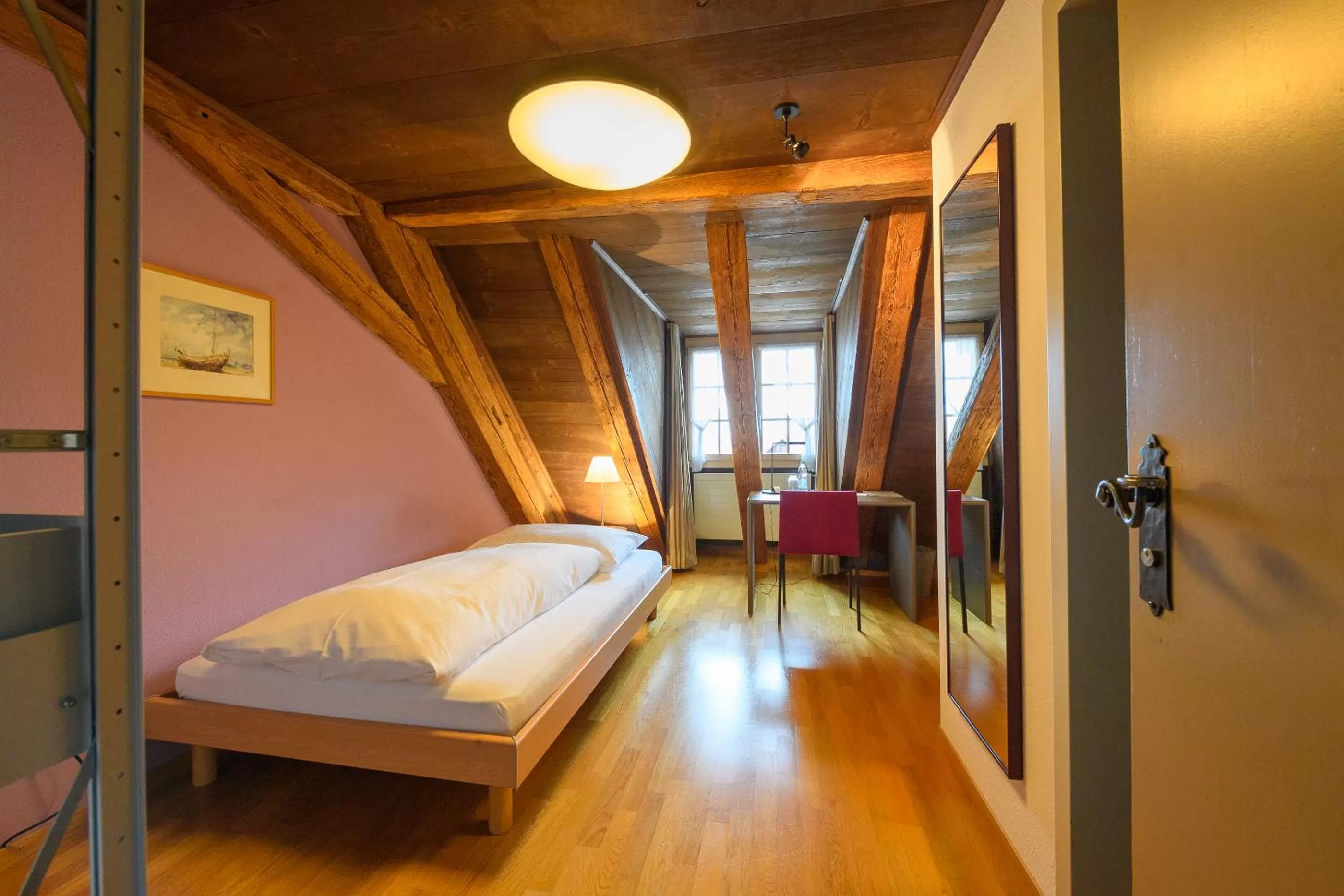 Bed in Landhotel Linde Fislisbach