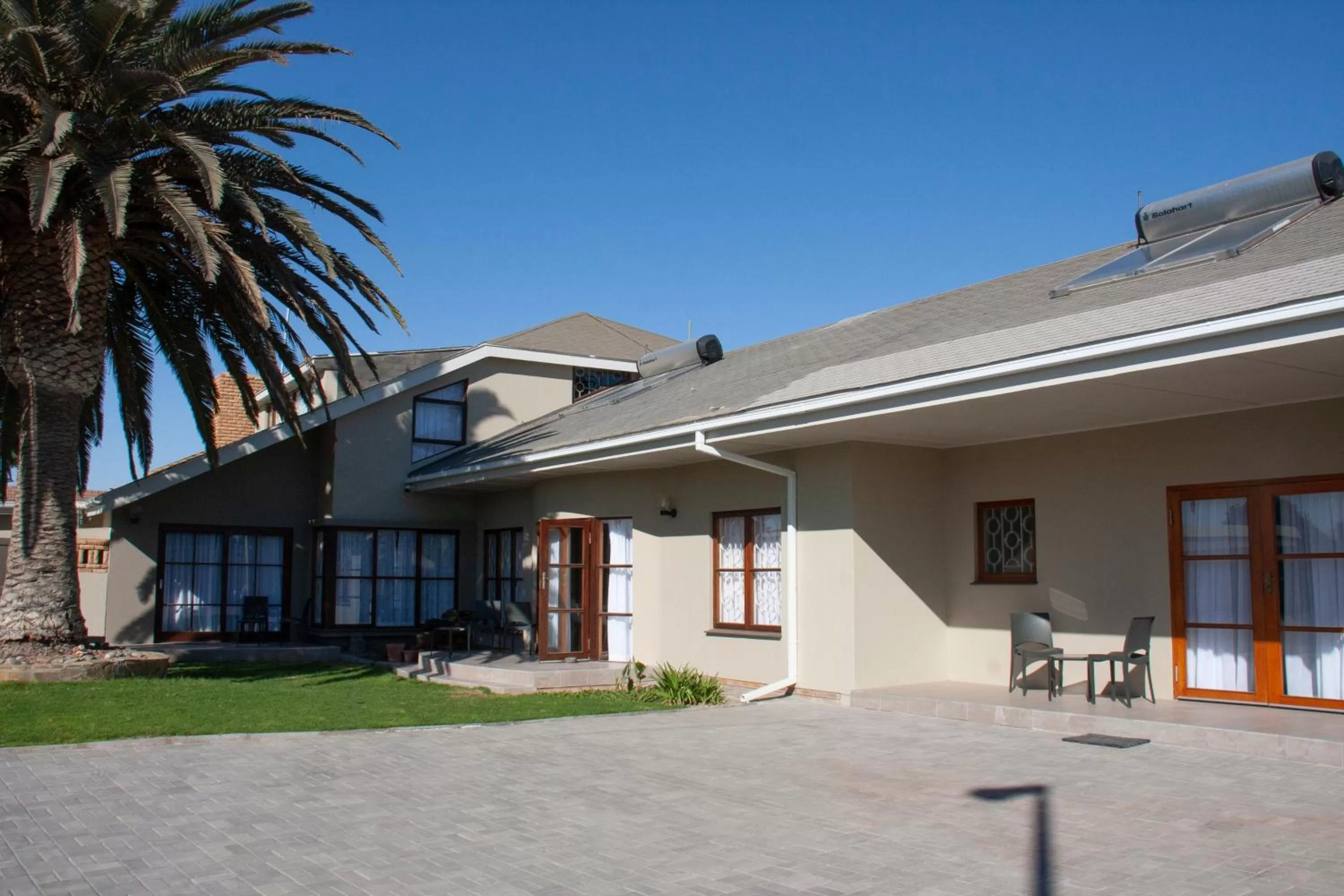 Patio, Property Building in Kramersdorf Guesthouse