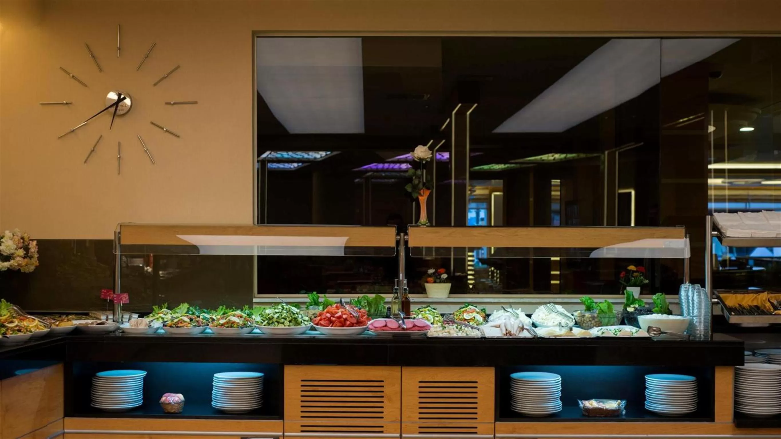 Breakfast in Prestige Hotel Old City