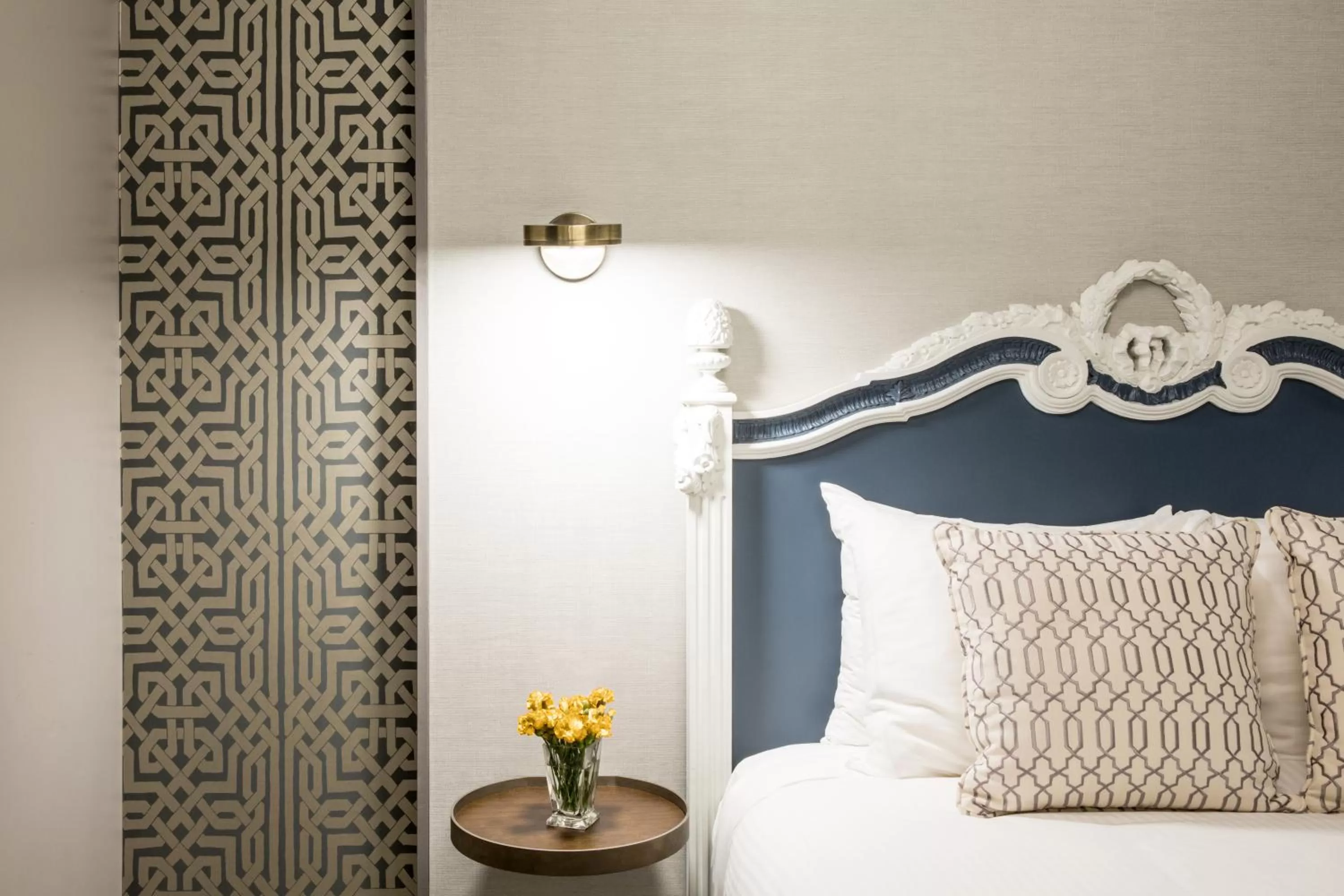 Decorative detail, Bed in Warwick San Francisco