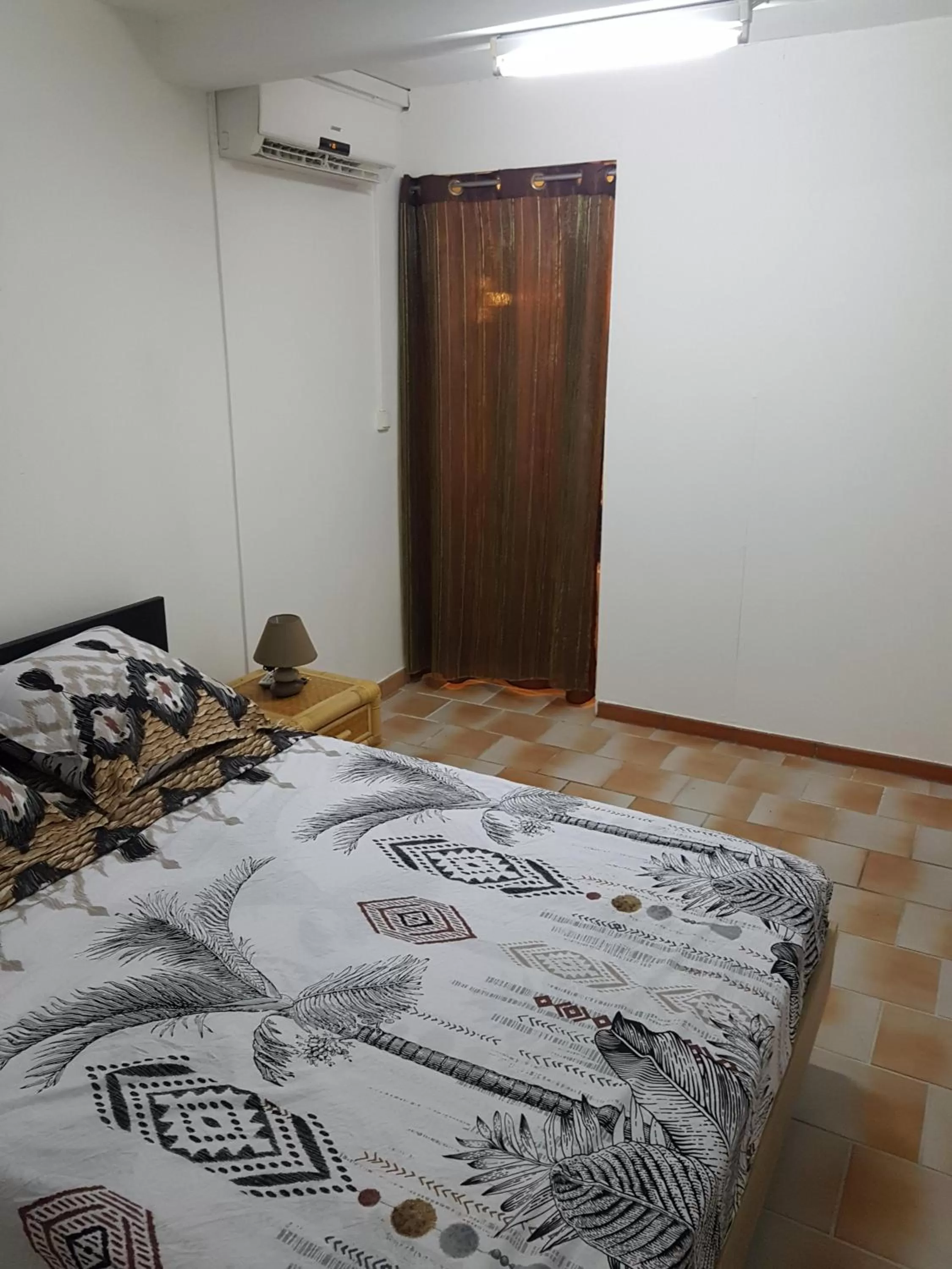 Bedroom, Bed in Appartement de la Baie