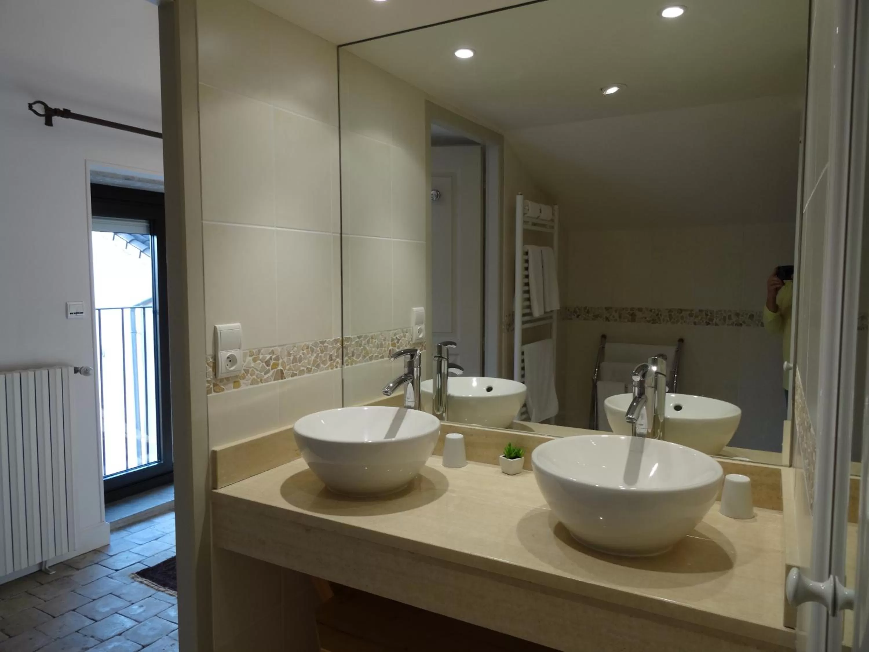 Bathroom in Gentilhommière de Collonges