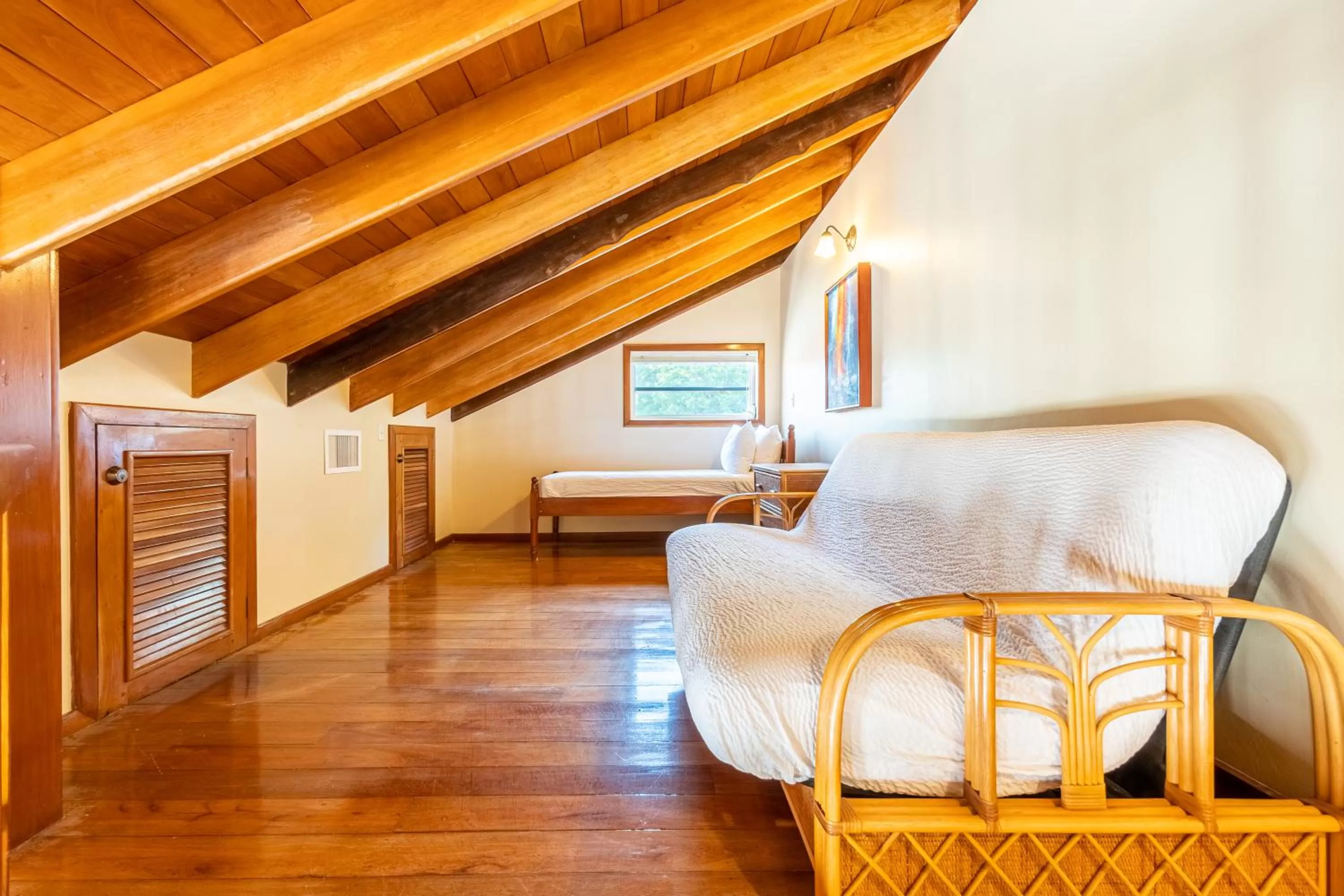 Bed in Belizean Shores Resort