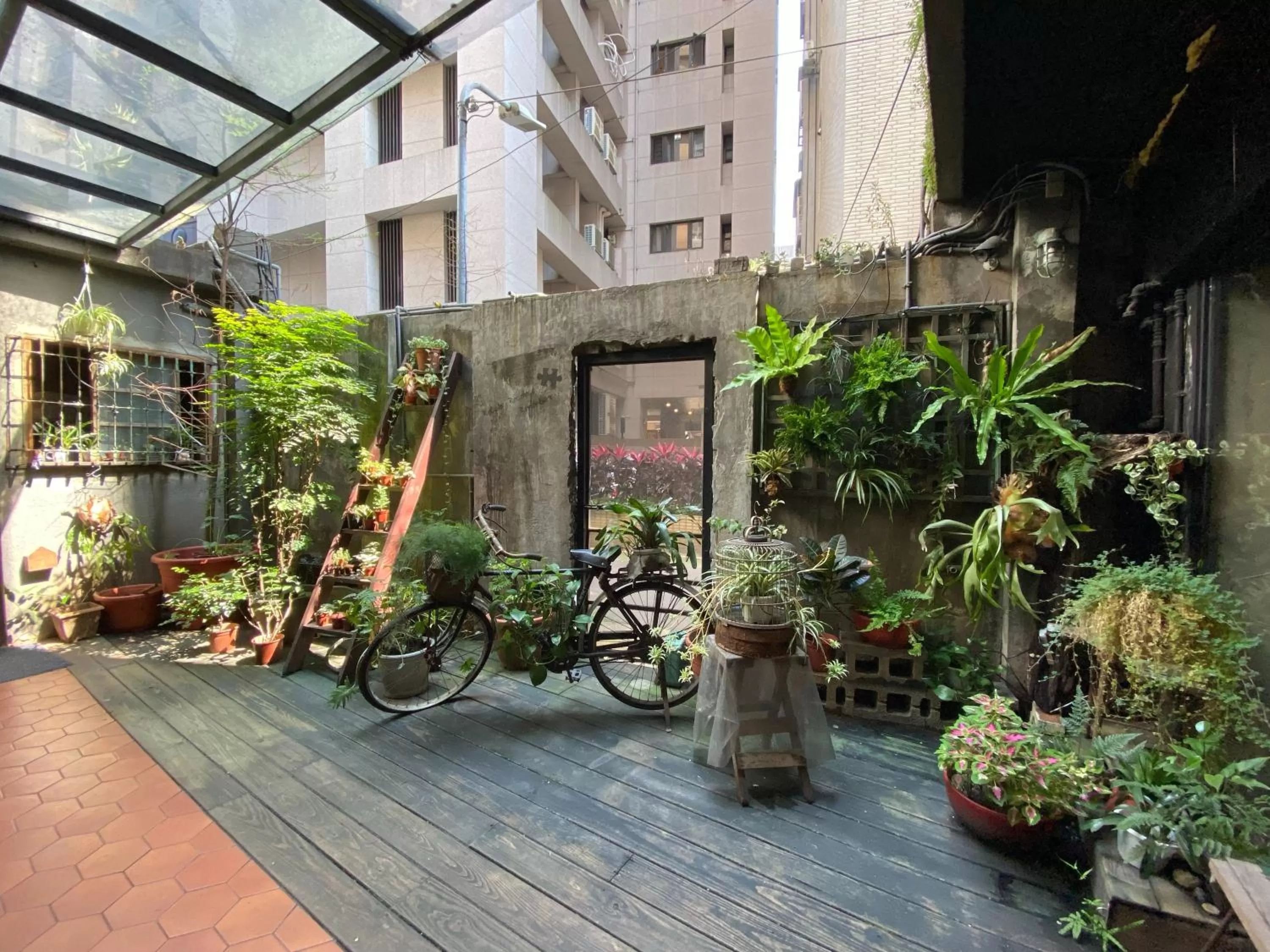Patio in Cho Hotel