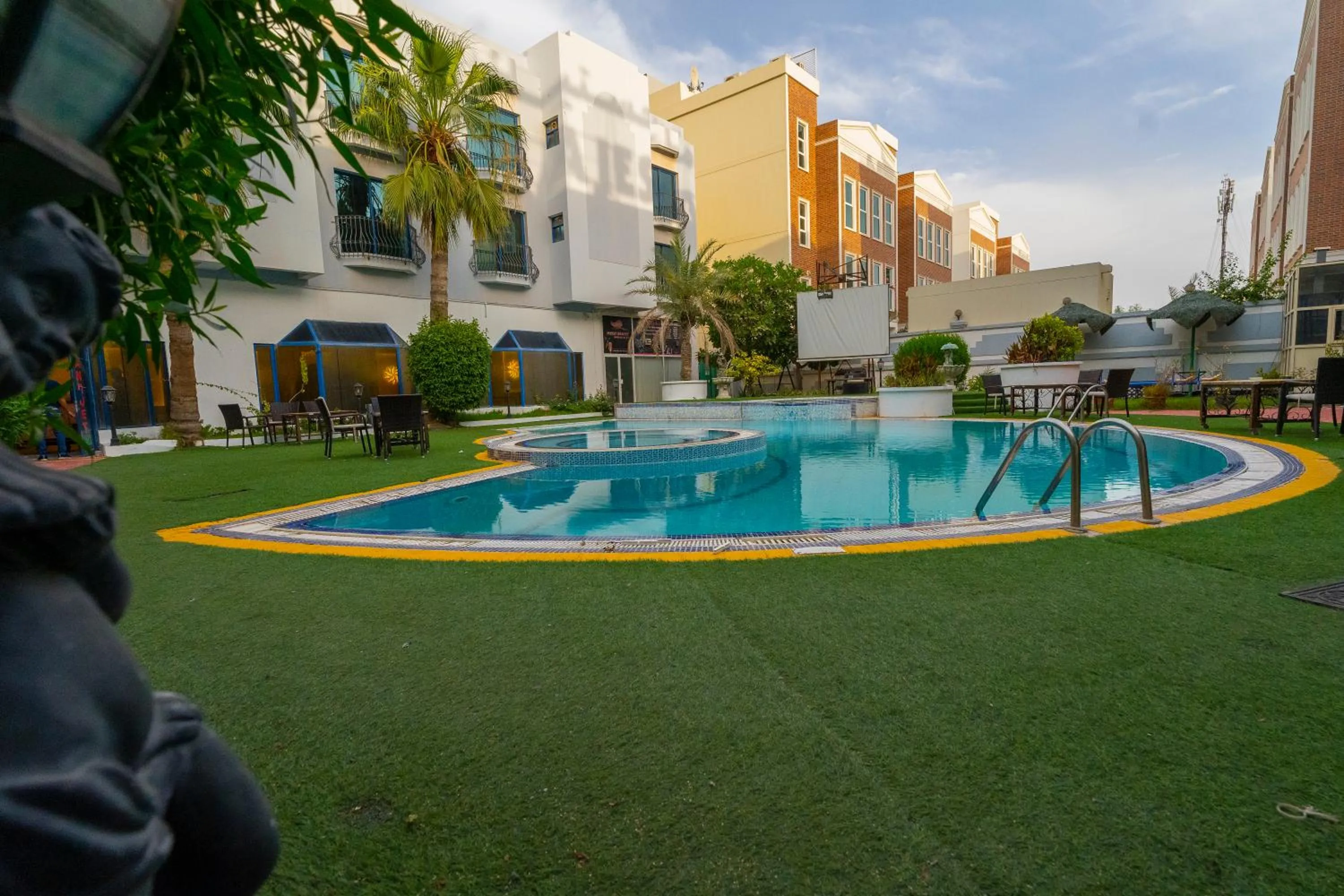 Pool view in Majestic Hotel